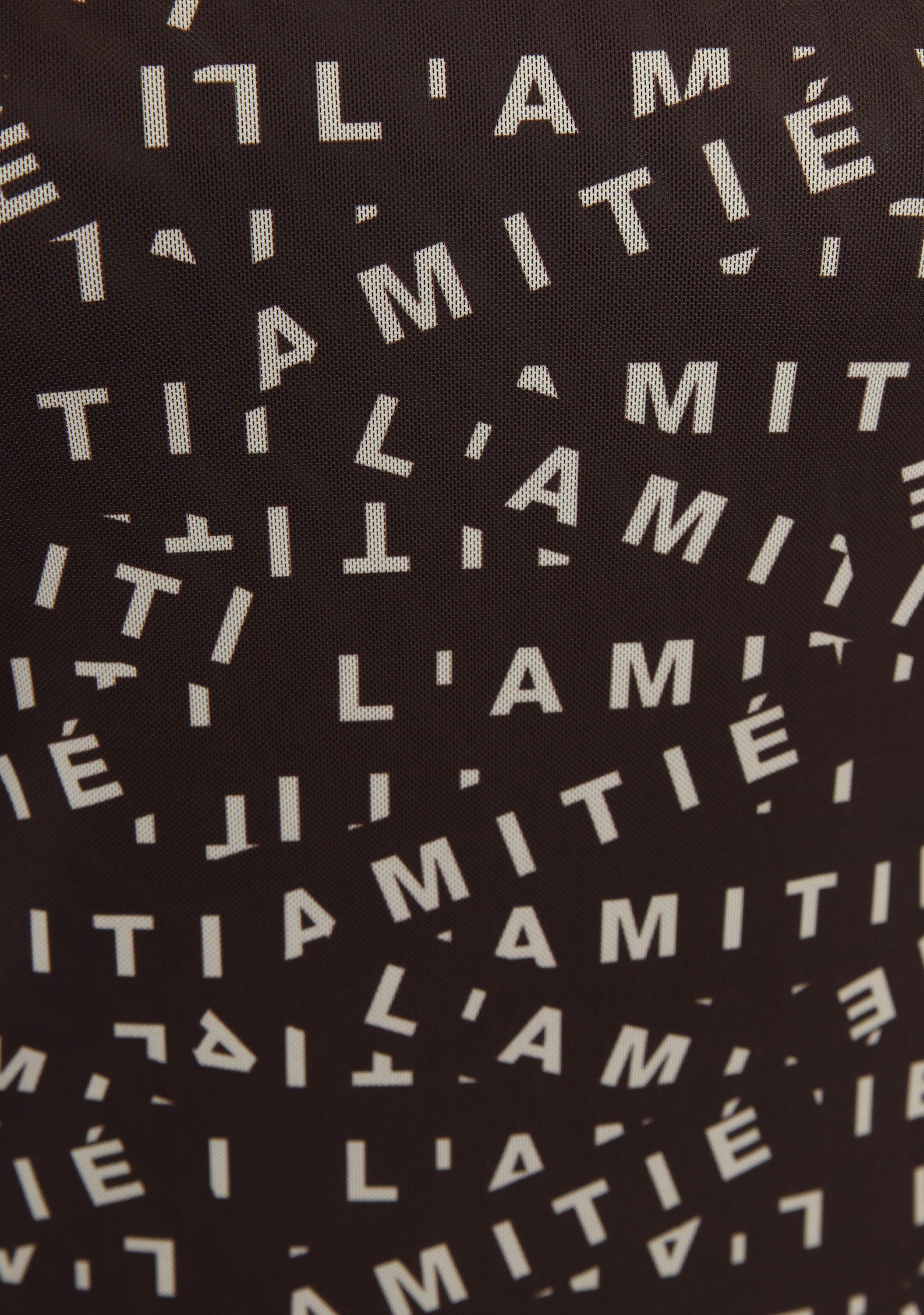 HAUTE L'AMITIÉ SHIRT
