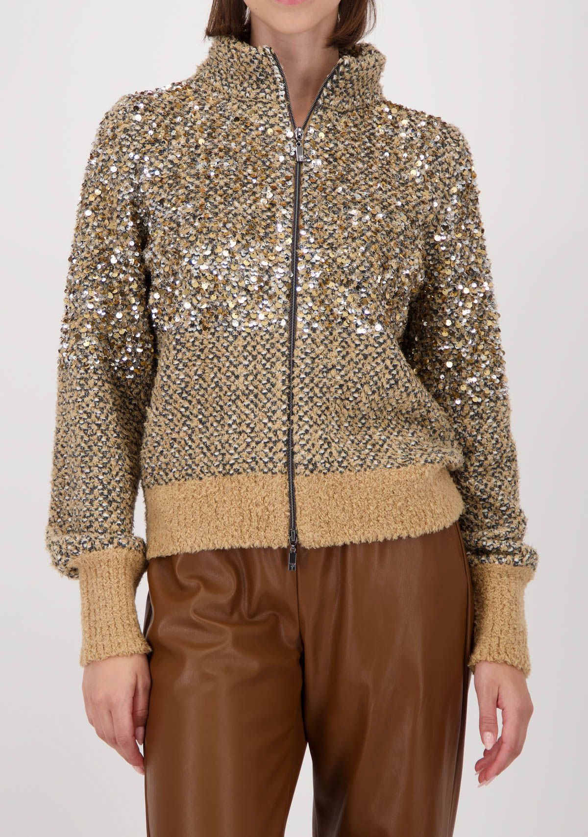 MONARI VEST