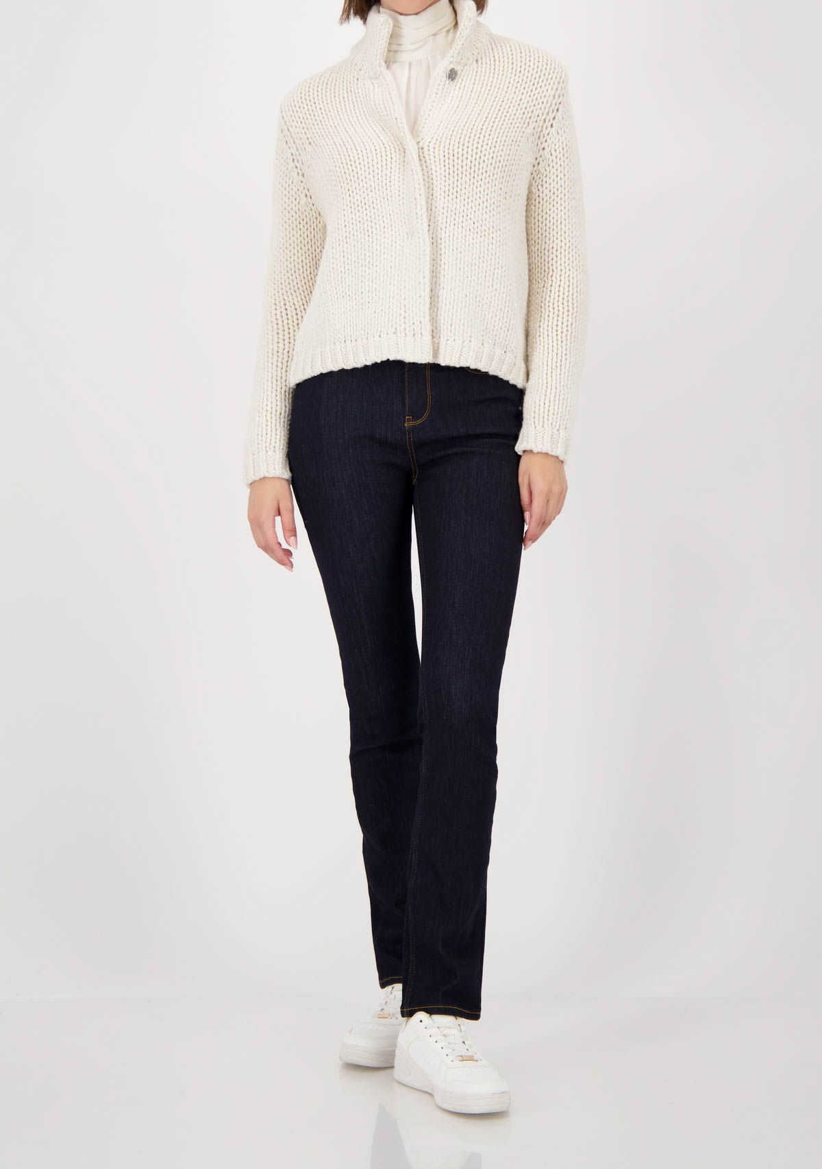 MONARI VEST