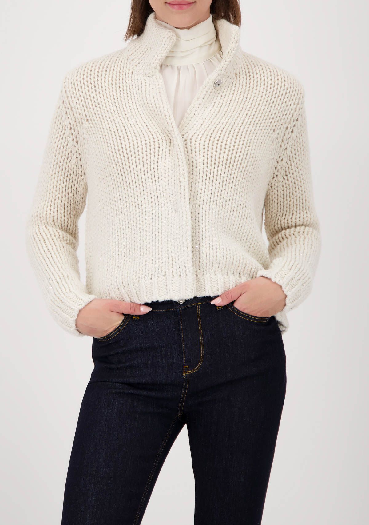 MONARI VEST