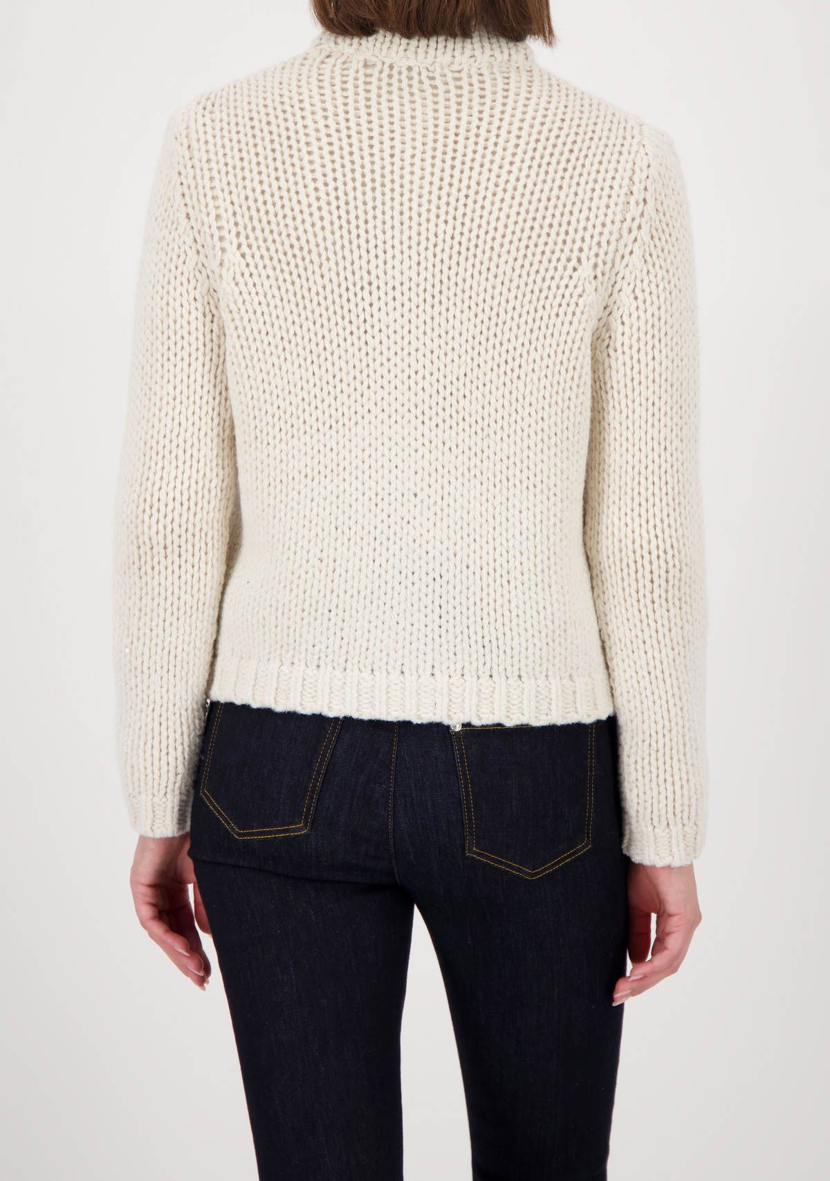 MONARI VEST