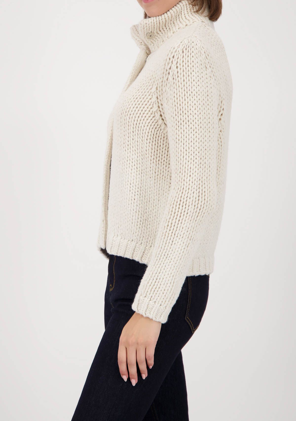 MONARI VEST