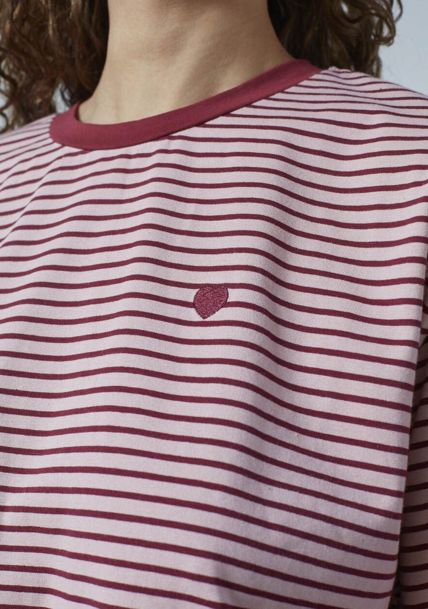 SISTERS POINT SHIRT