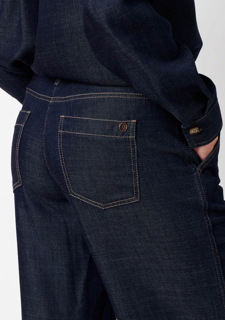 TONI JEANS