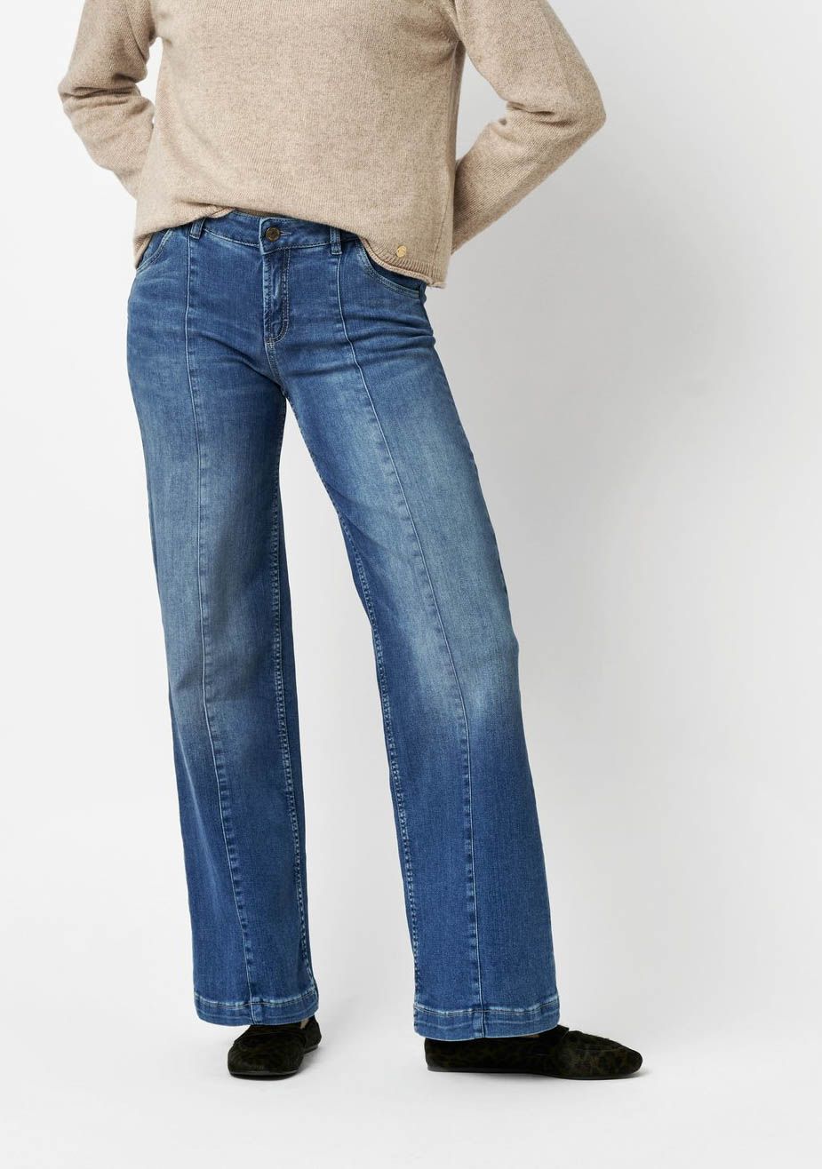 TONI JEANS