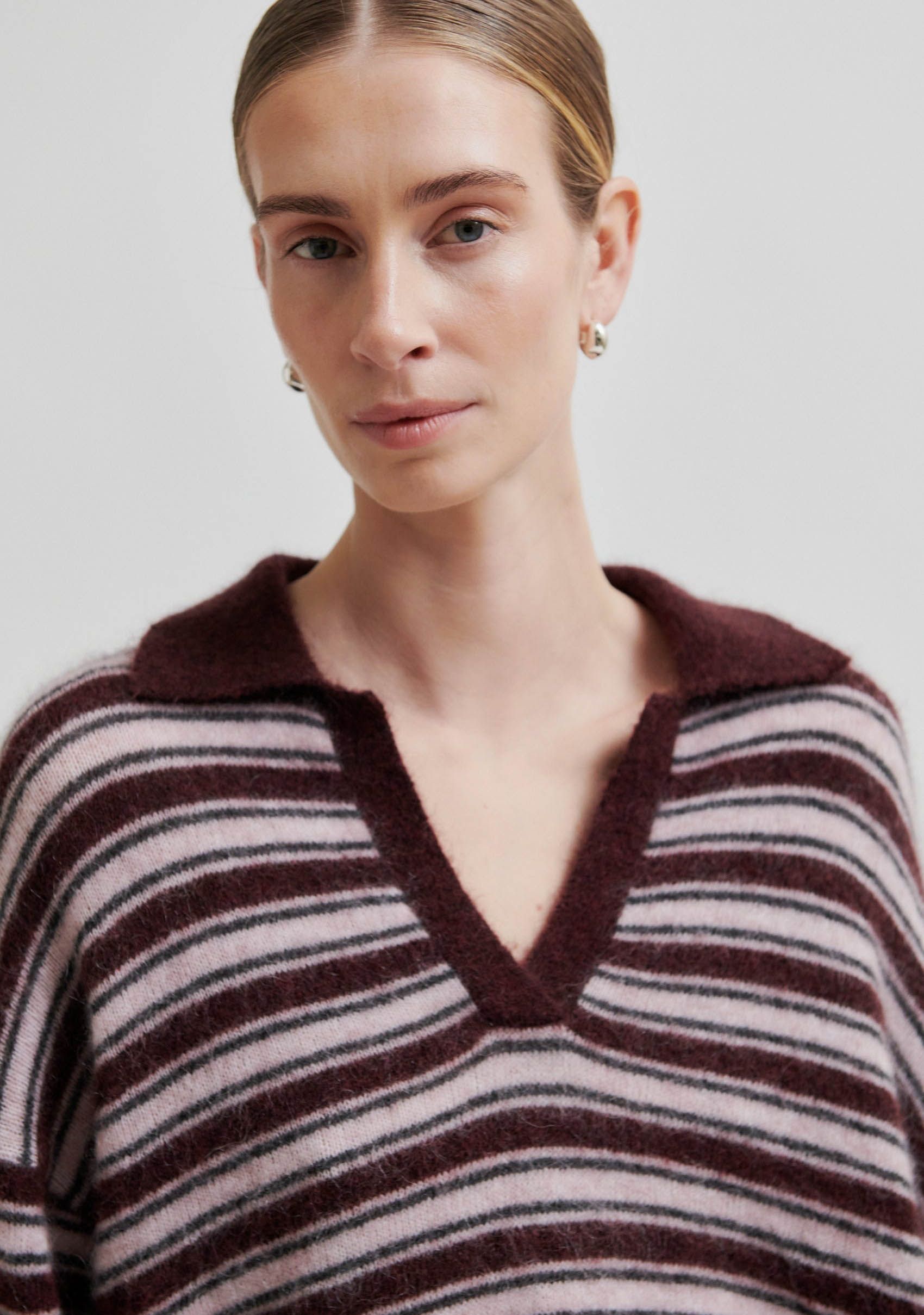 SECOND FEMALE TRUI