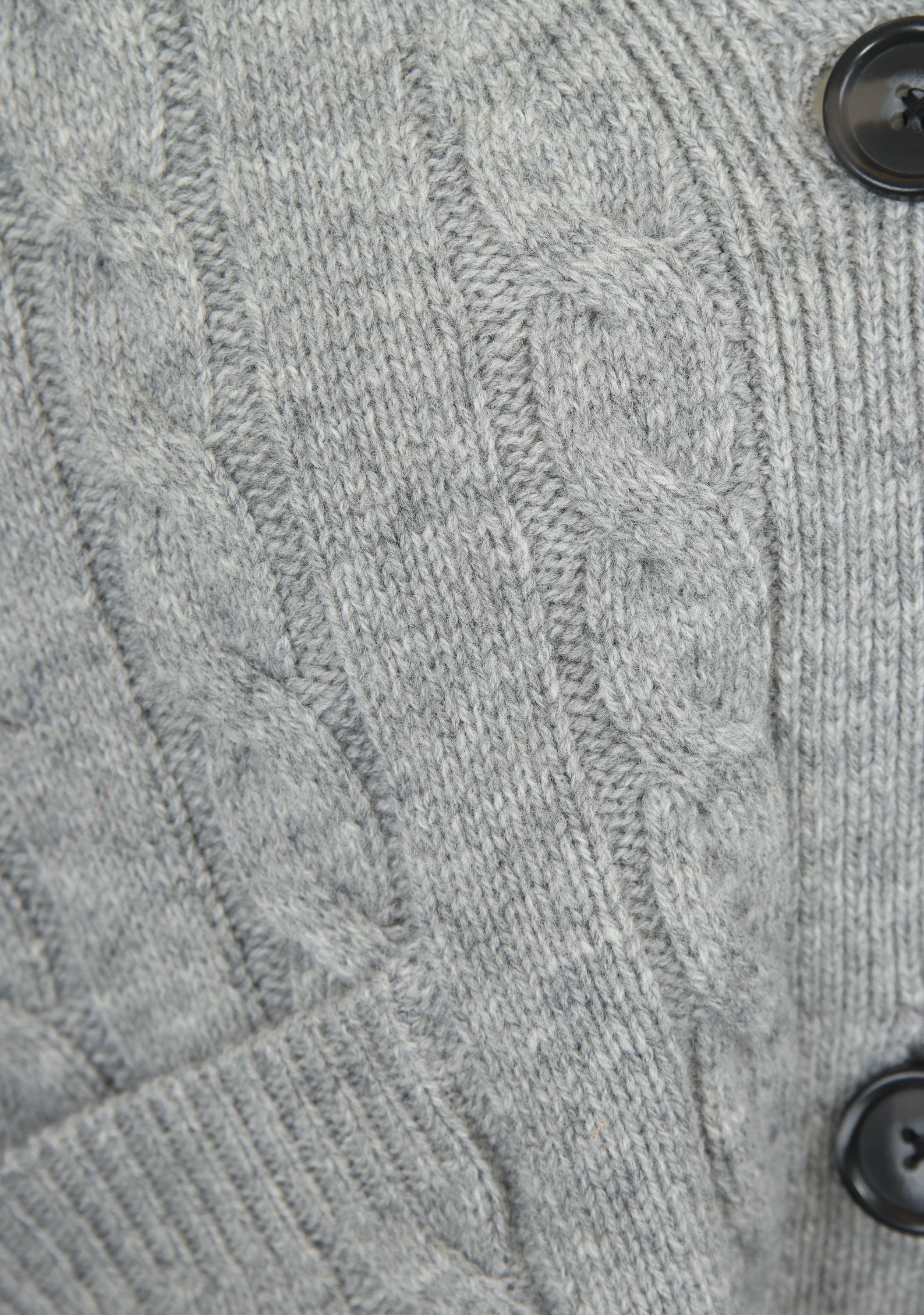 SECOND FEMALE VEST