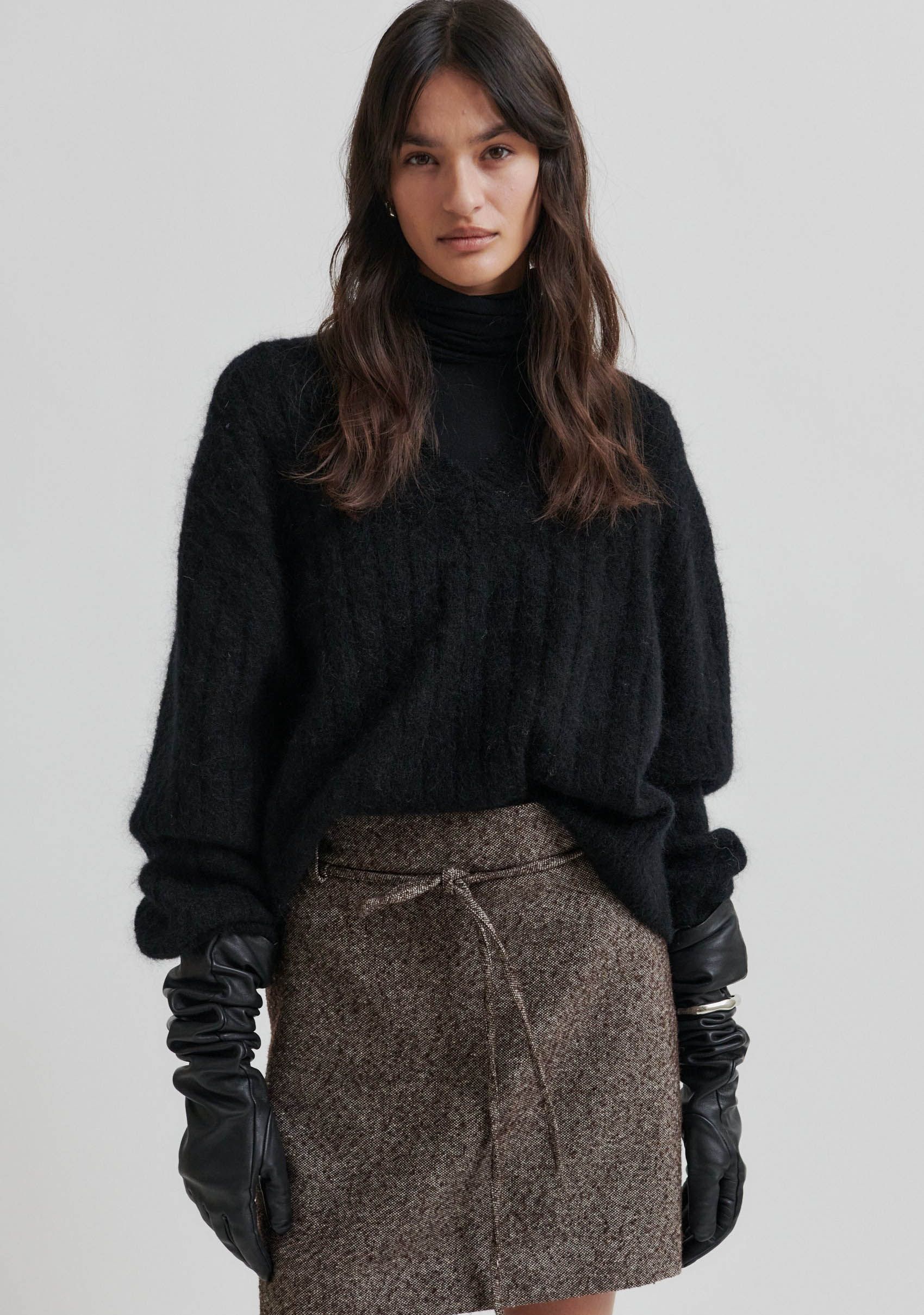 SECOND FEMALE KORTE ROK