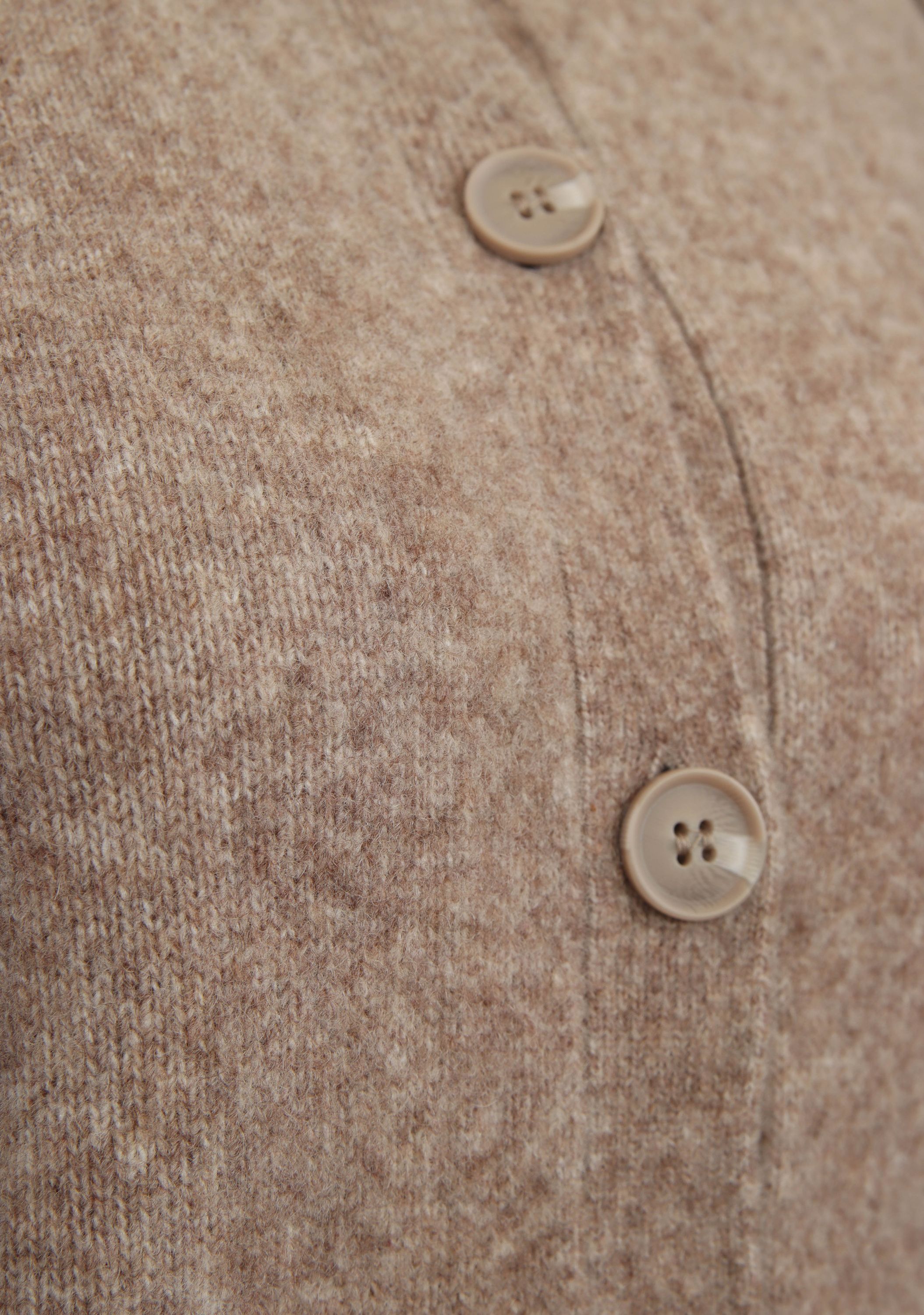 SECOND FEMALE VEST
