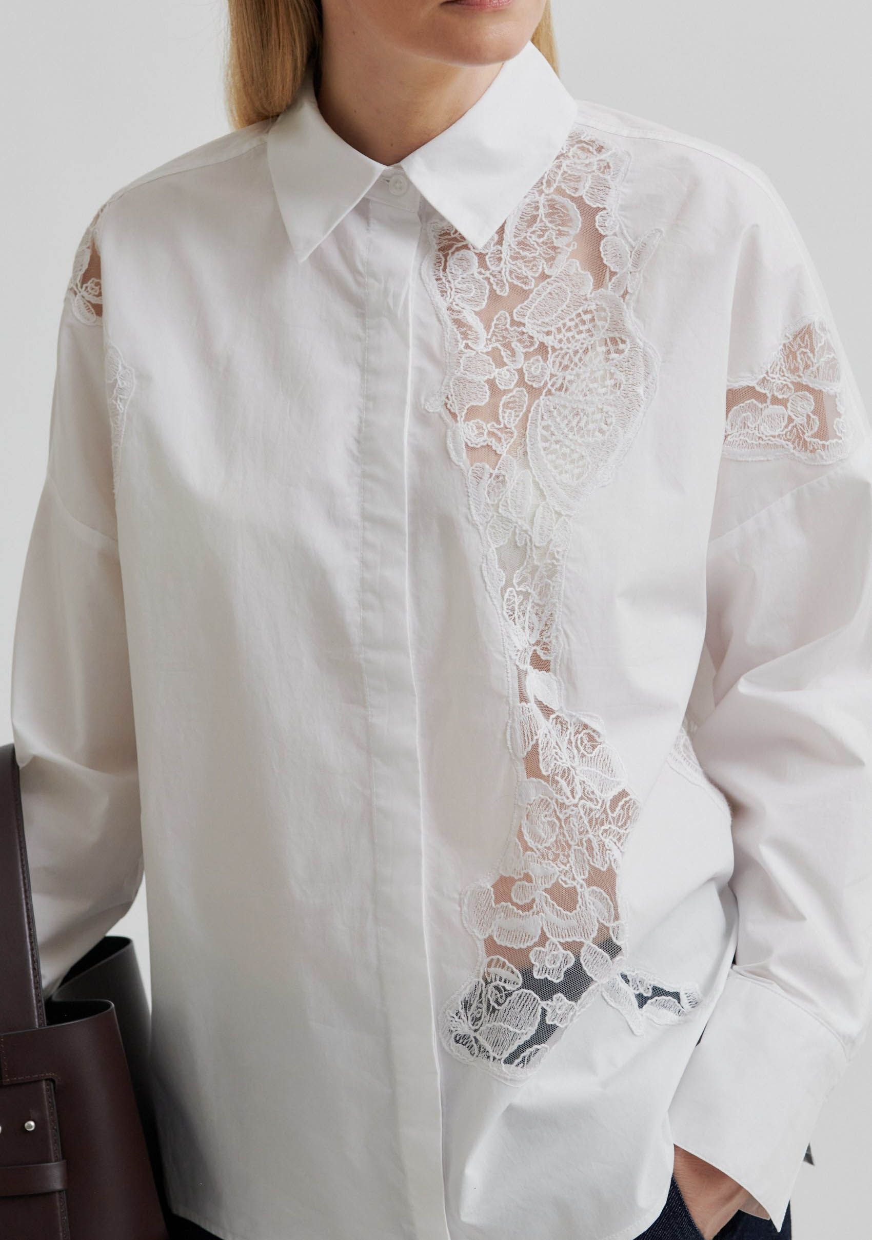 SECOND FEMALE BLOUSE