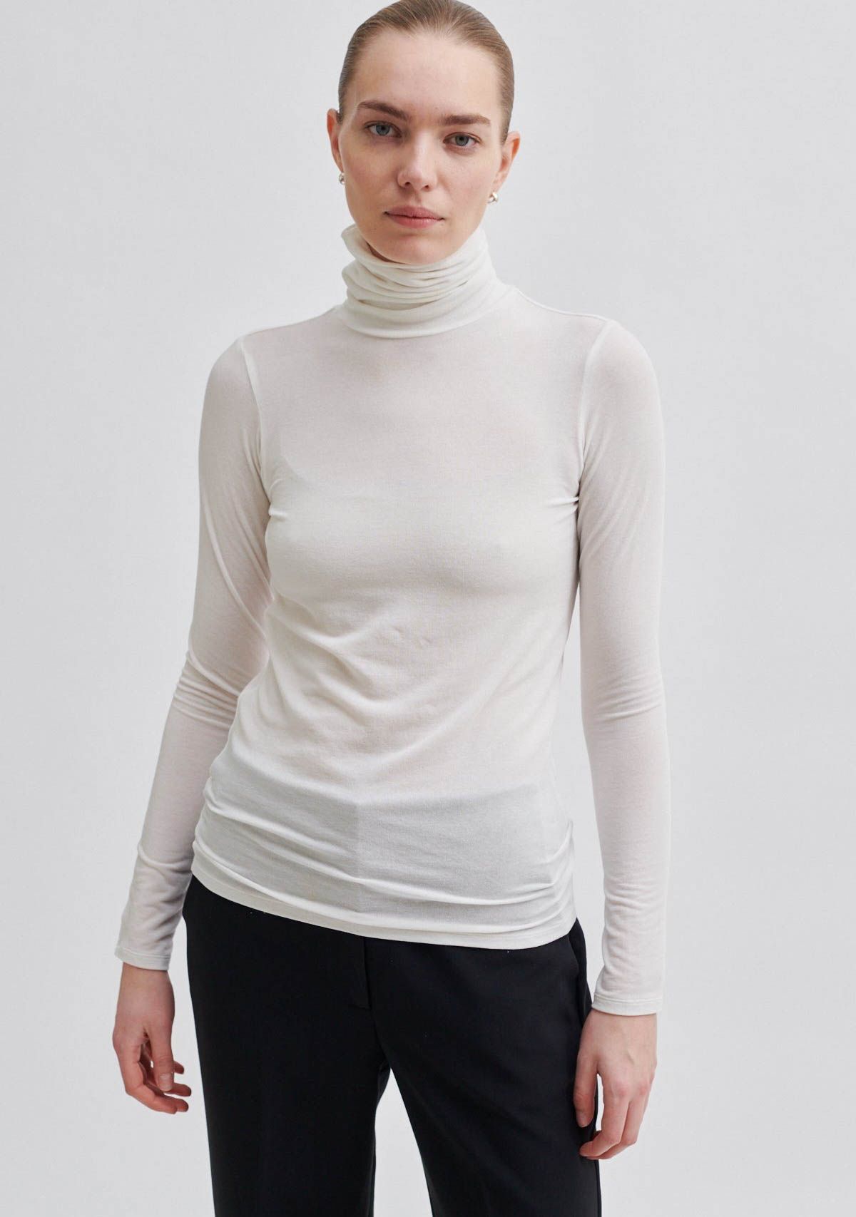 SECOND FEMALE SHIRT