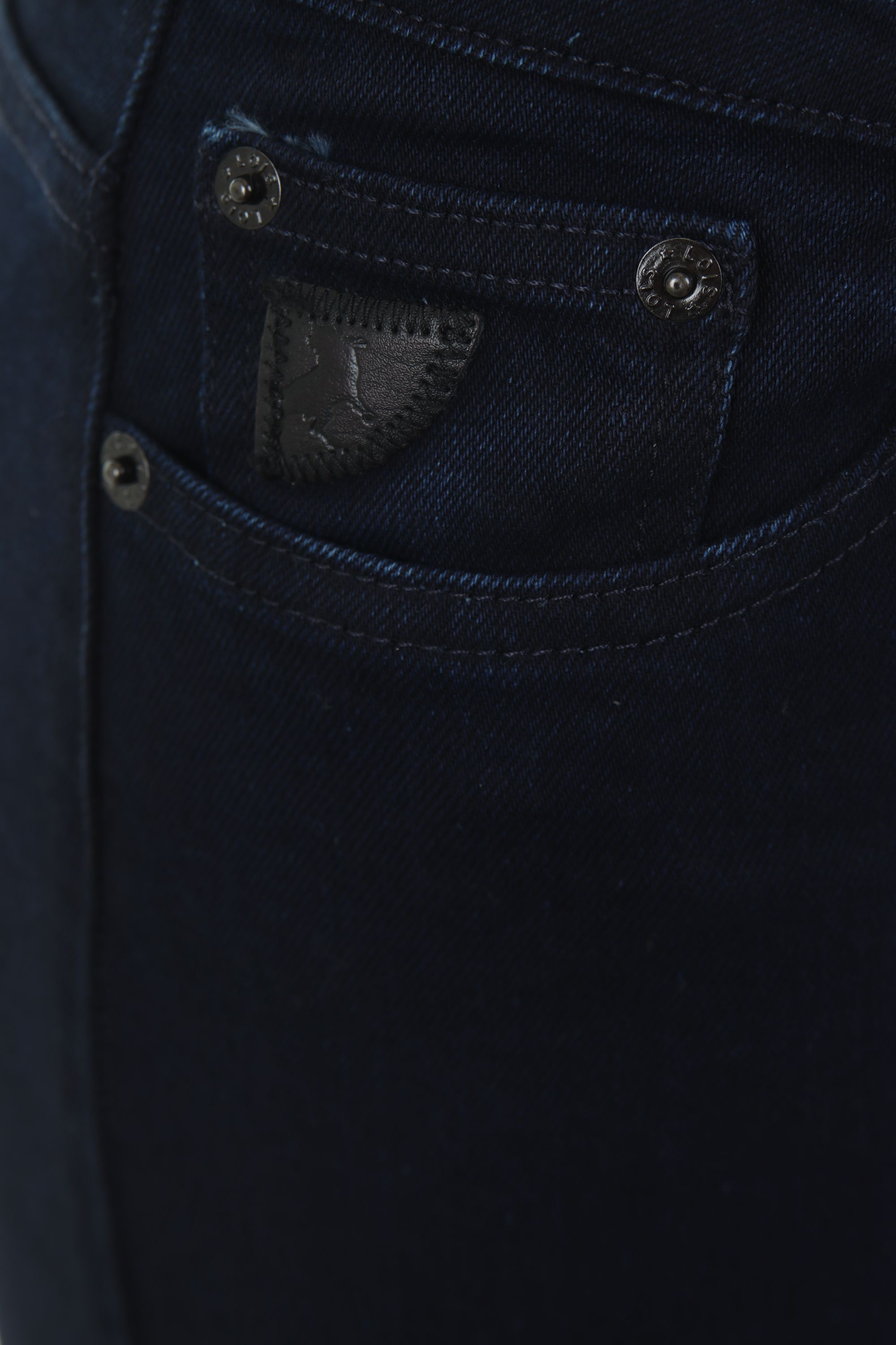 LOIS JEANS