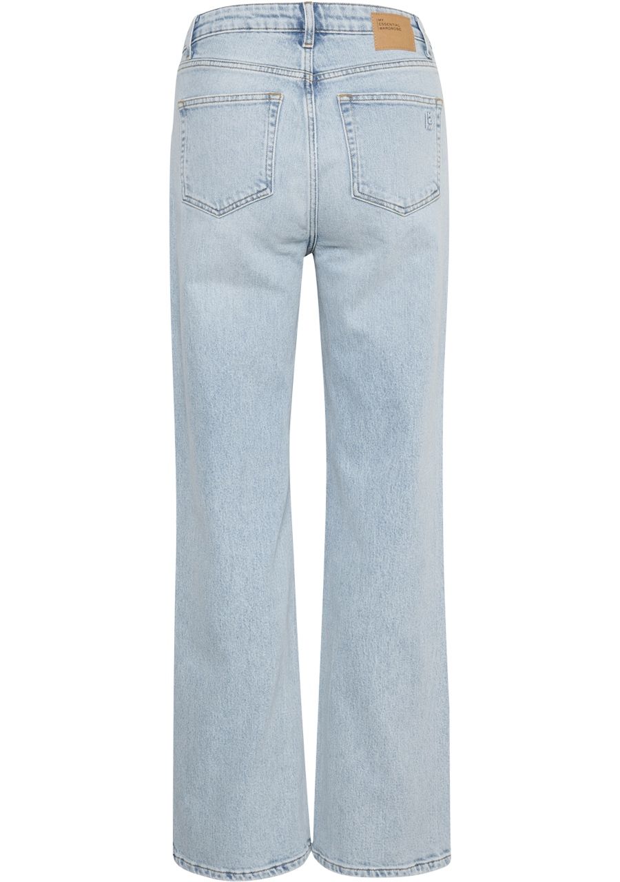 MY ESSENTIAL WARDROBE JEANS