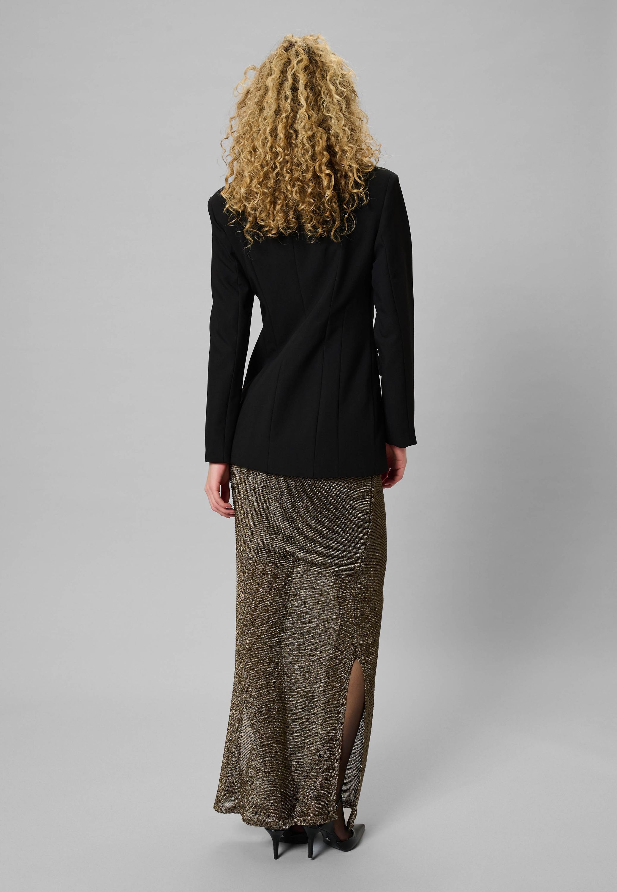 MY ESSENTIAL WARDROBE BLAZER