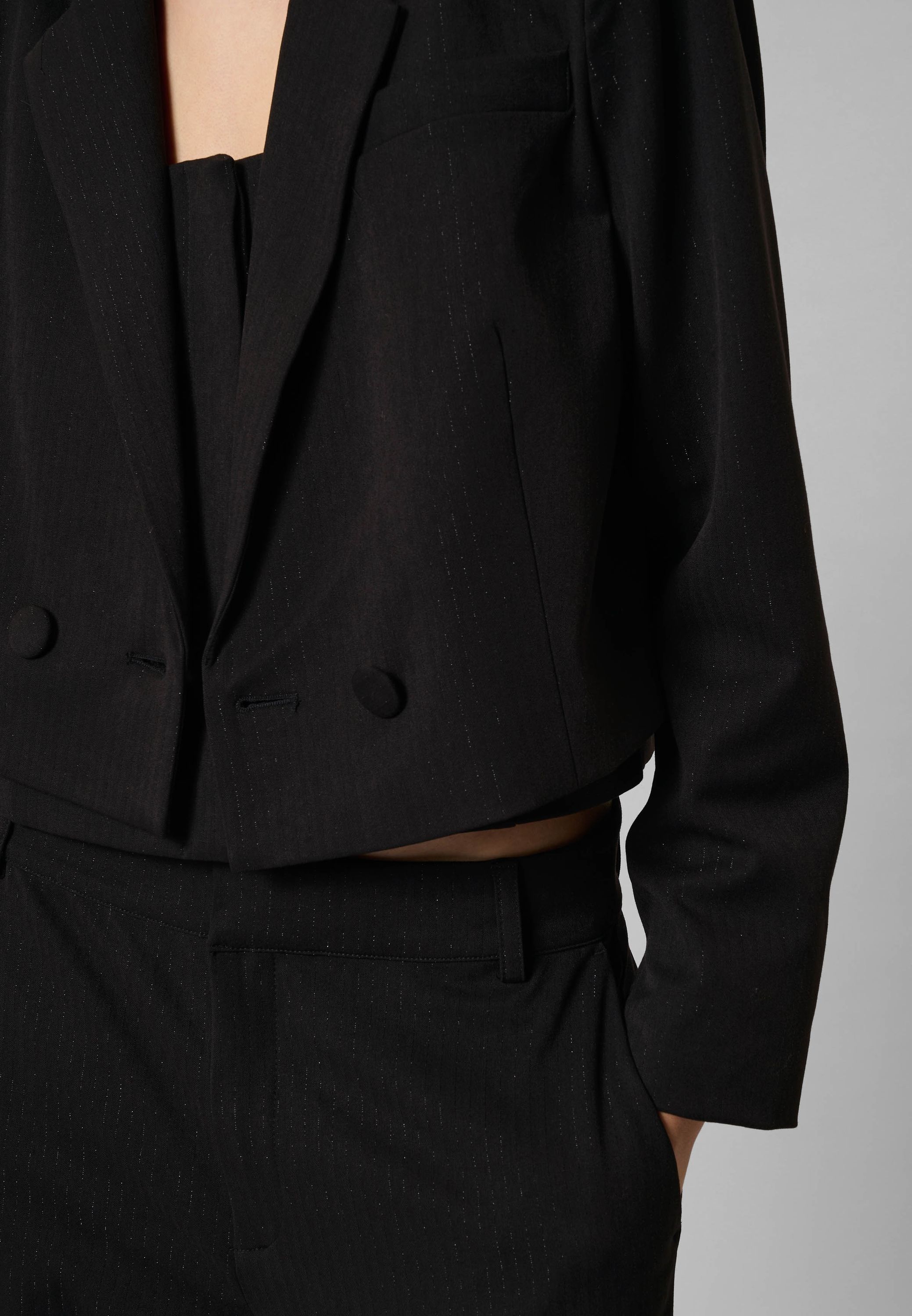 MY ESSENTIAL WARDROBE BLAZER