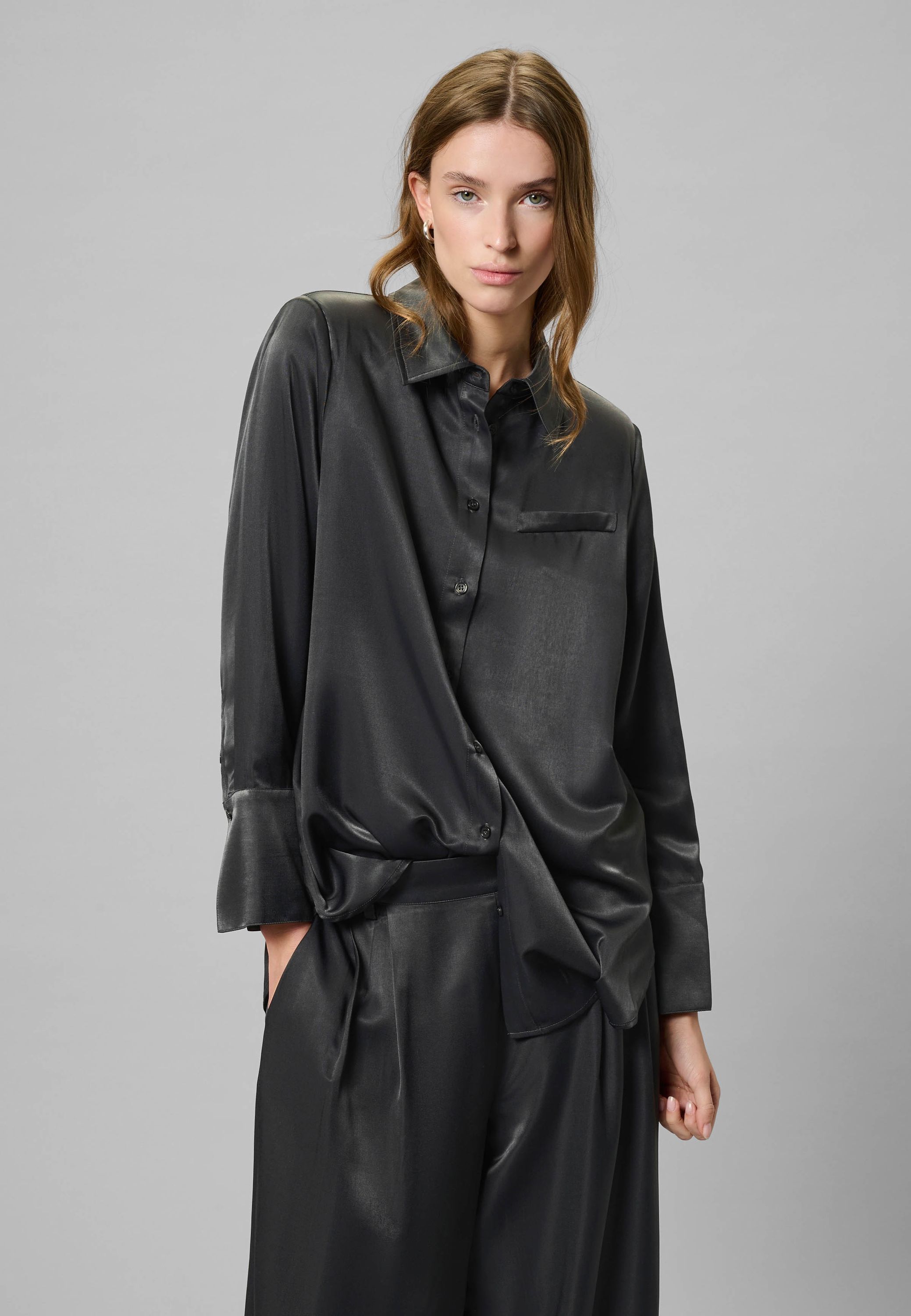MY ESSENTIAL WARDROBE BLOUSE