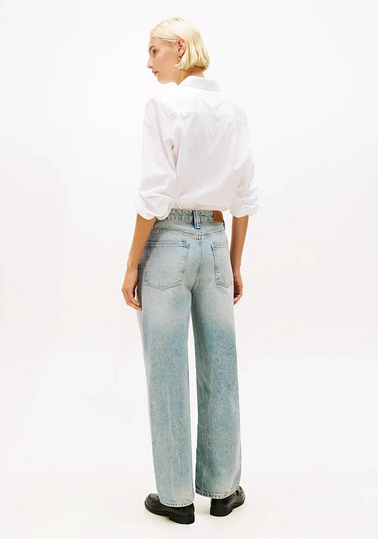 TOMMY HILFIGER JEANS