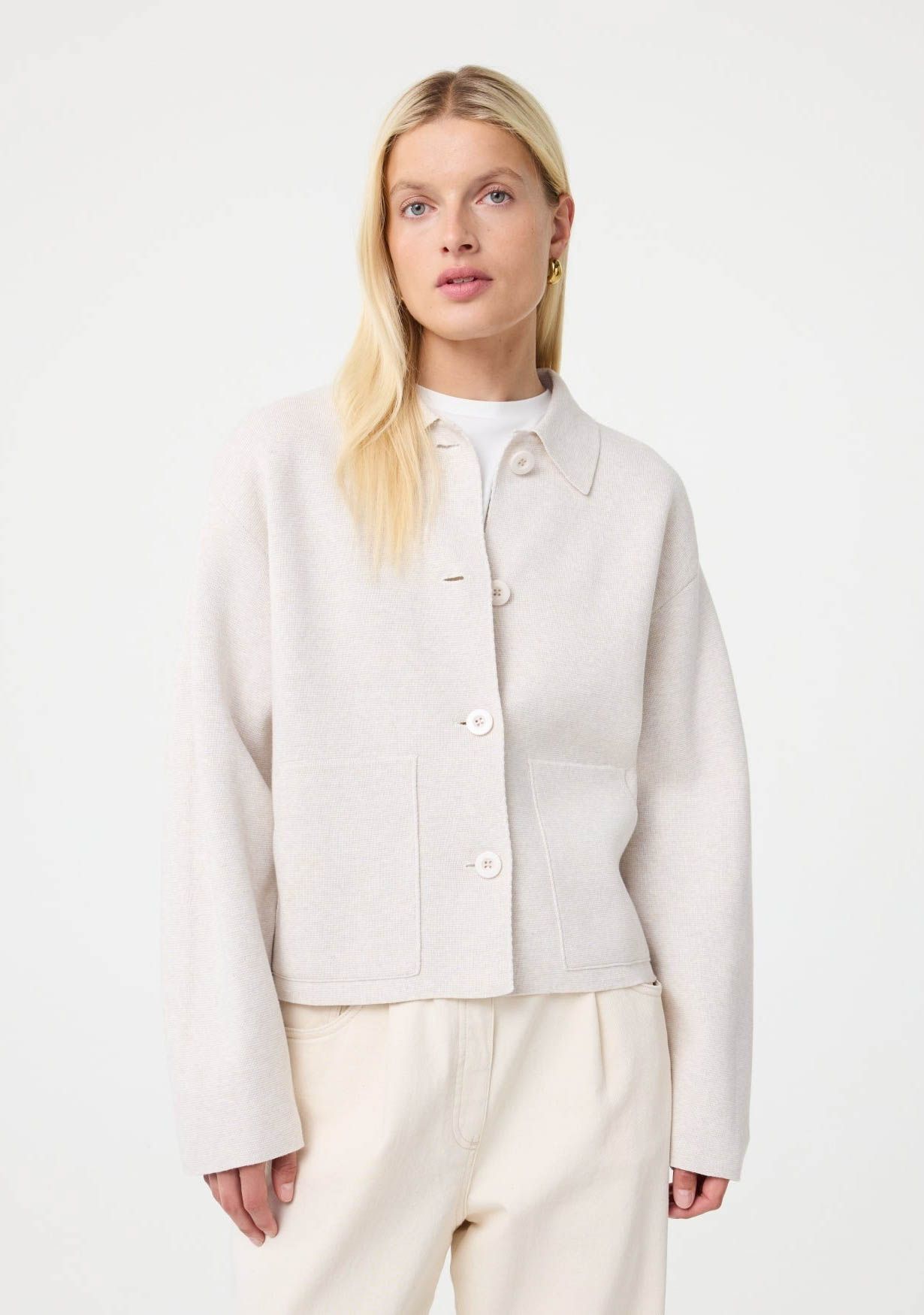 KNIT-TED VEST