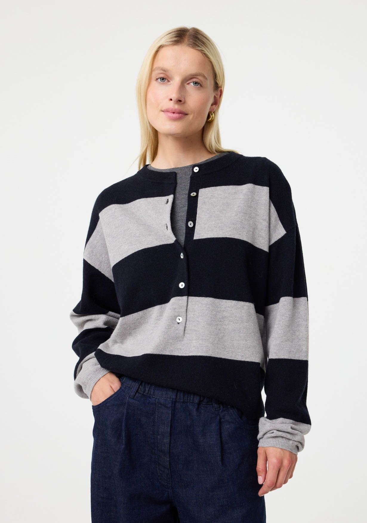 KNIT-TED TRUI