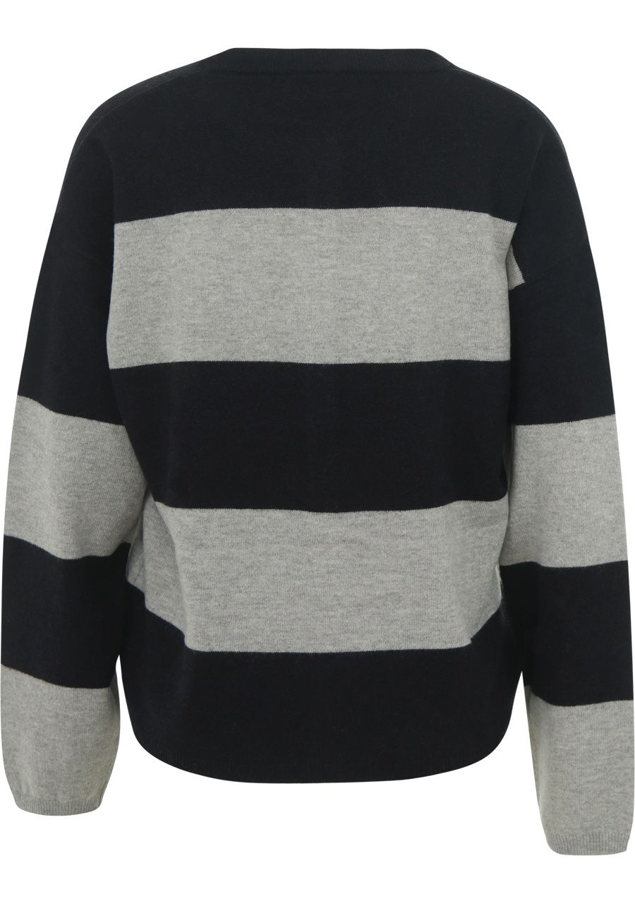 KNIT-TED TRUI