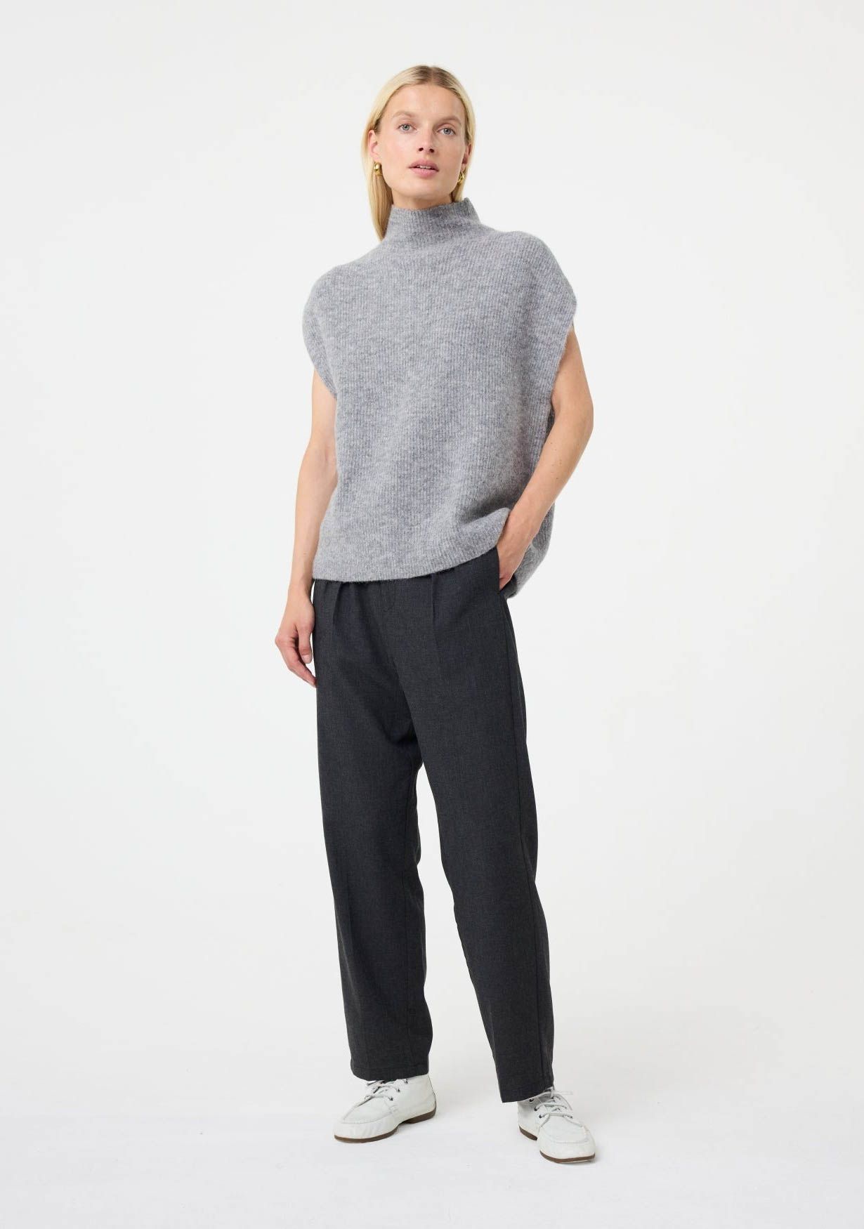 KNIT-TED SPENCER