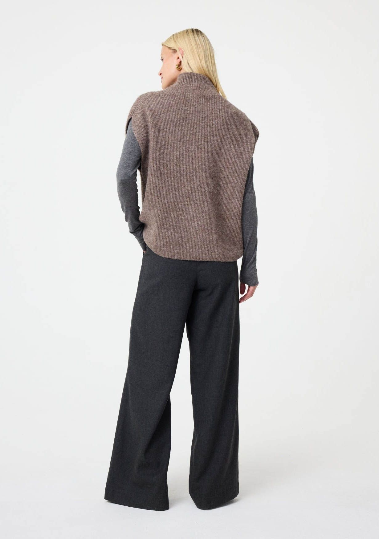 KNIT-TED SPENCER