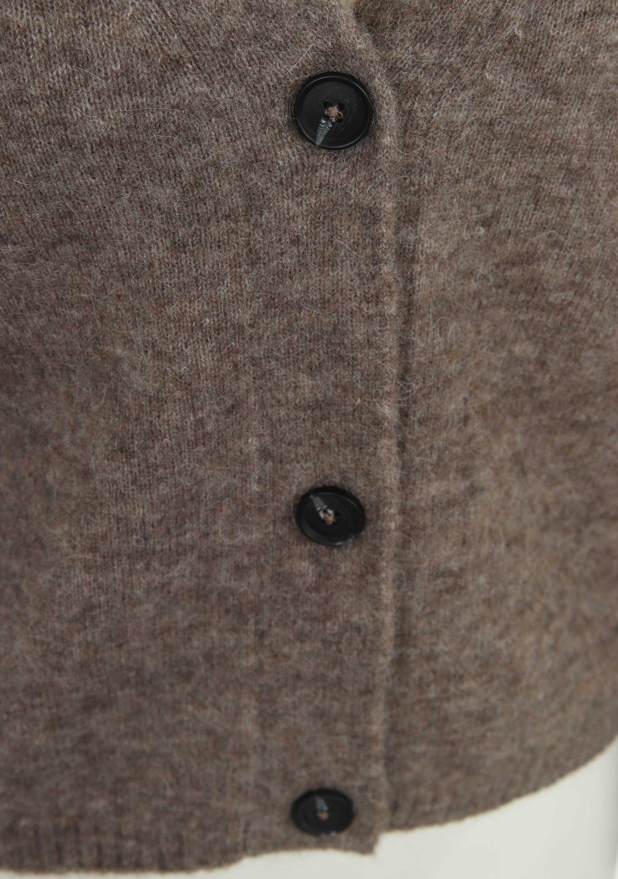 KNIT-TED VEST