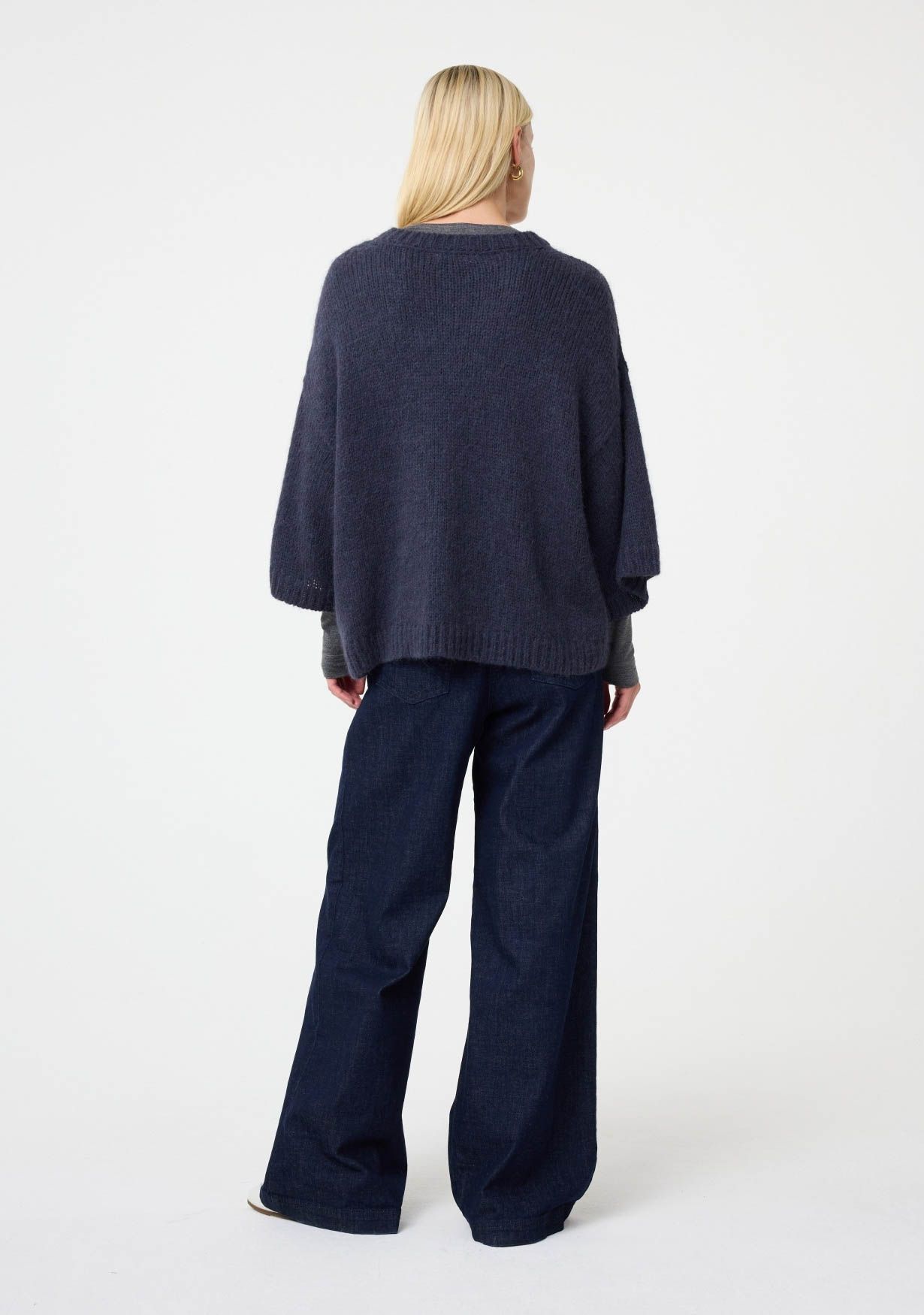 KNIT-TED TRUI KORTE MOUW