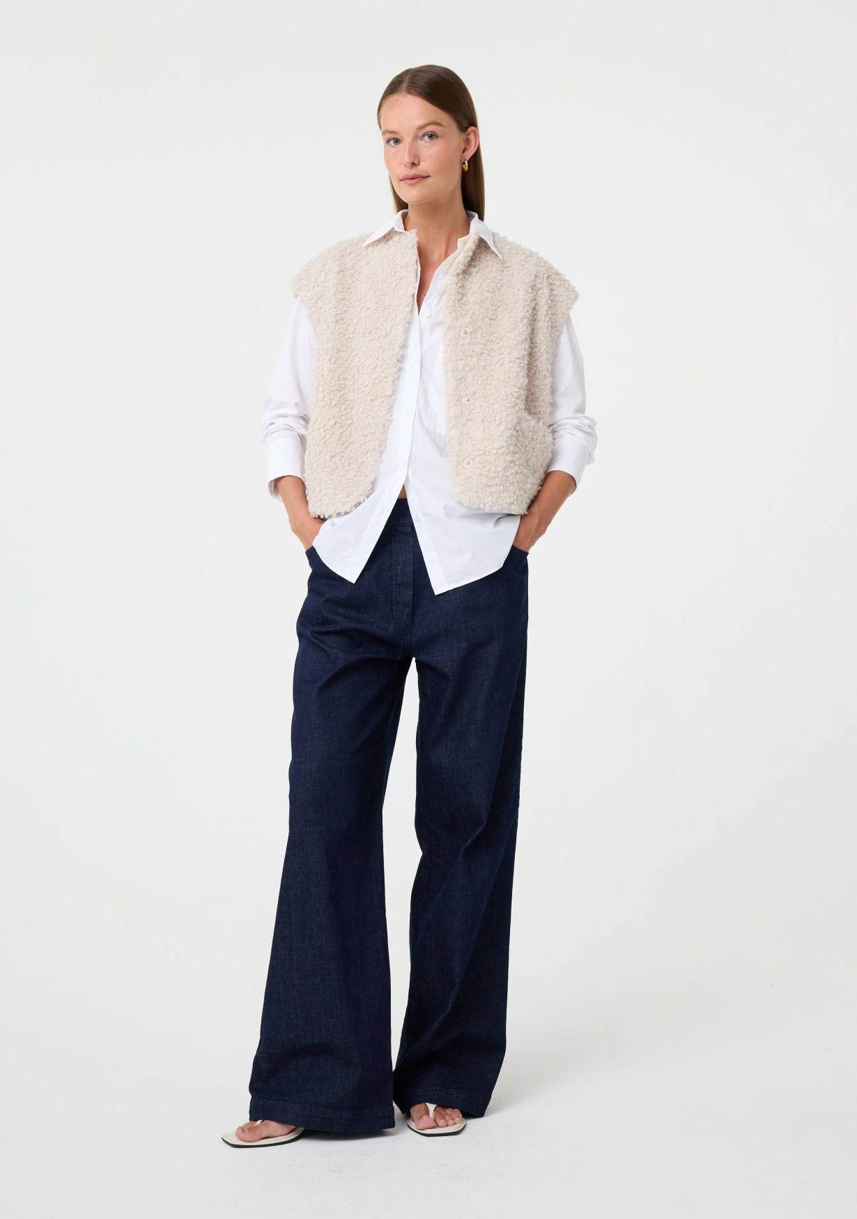 KNIT-TED GILET