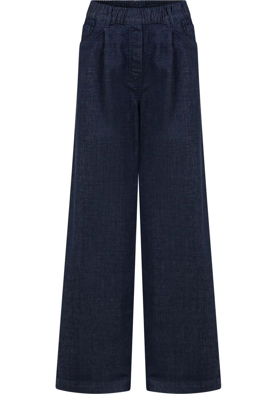 KNIT-TED JEANS