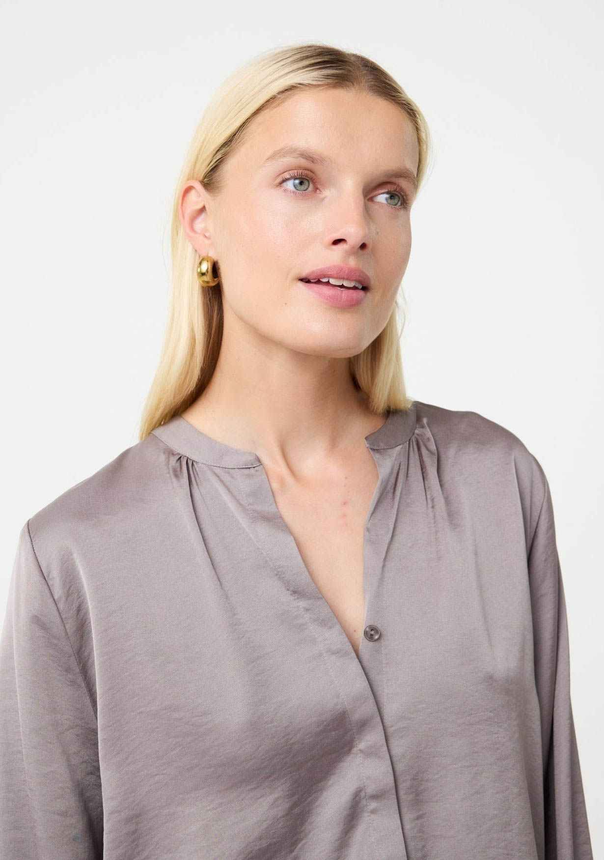 KNIT-TED BLOUSE