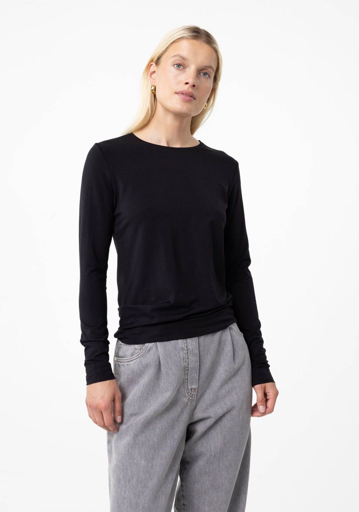 KNIT-TED SHIRT