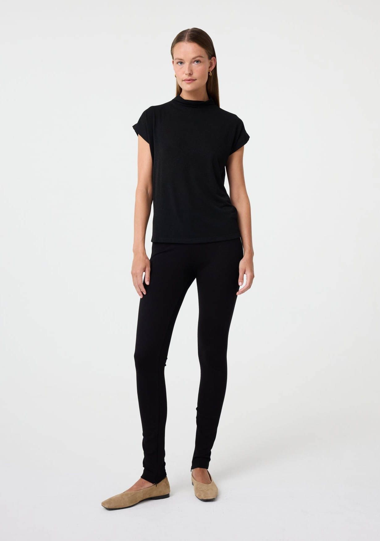 KNIT-TED SHIRT