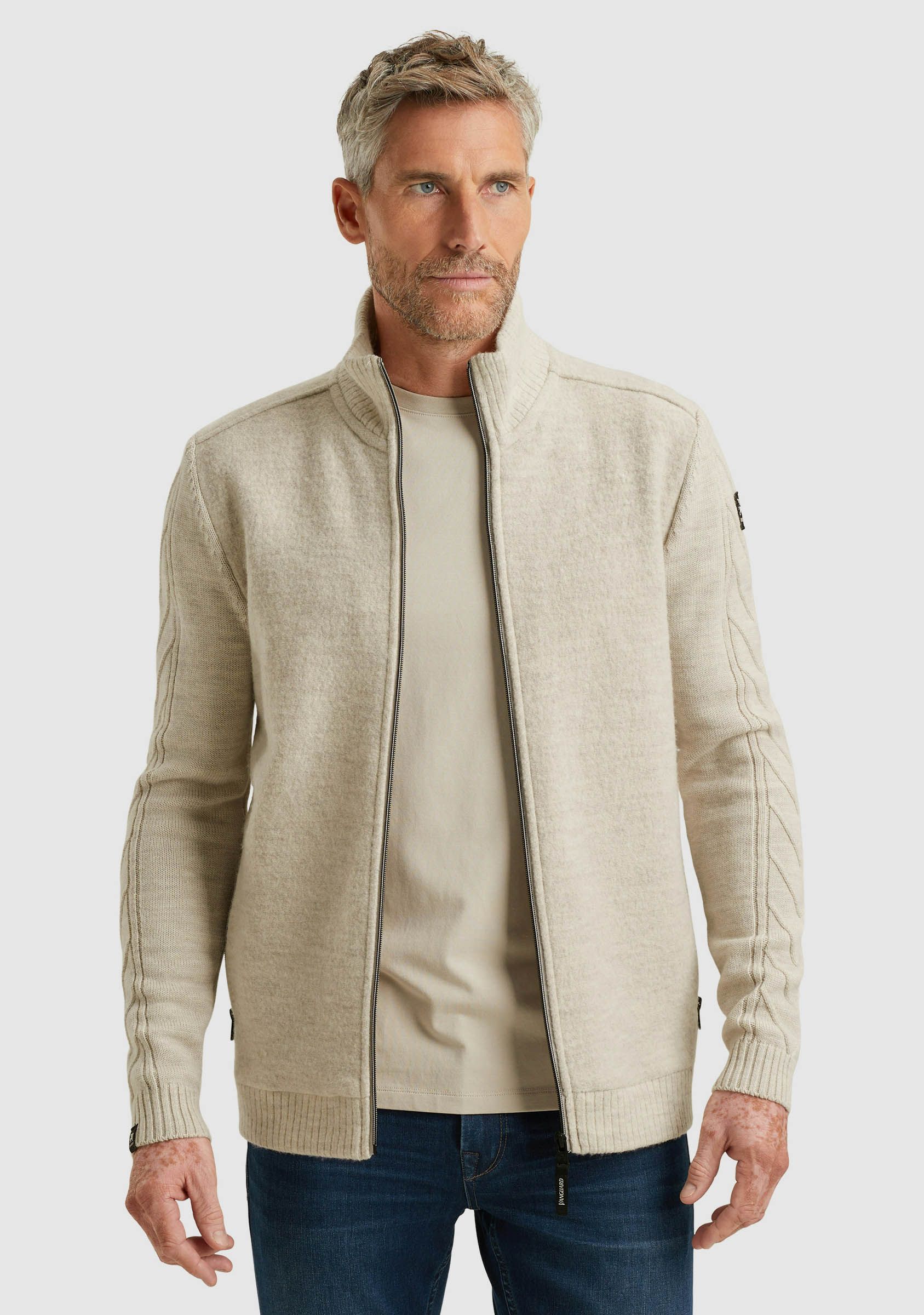 VANGUARD VEST
