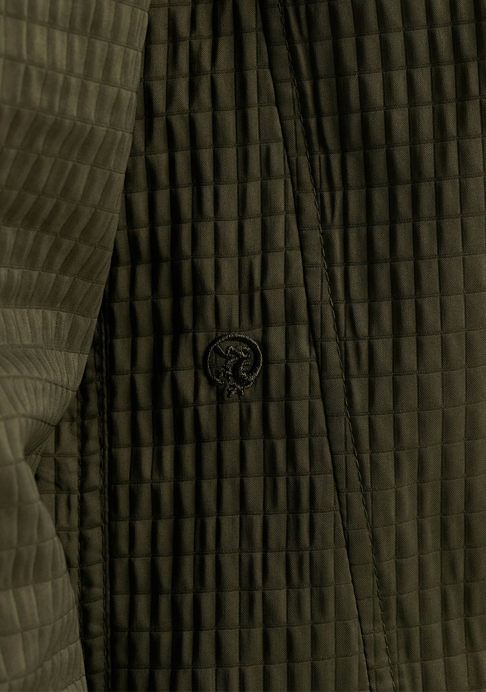CAST IRON OVERSHIRT