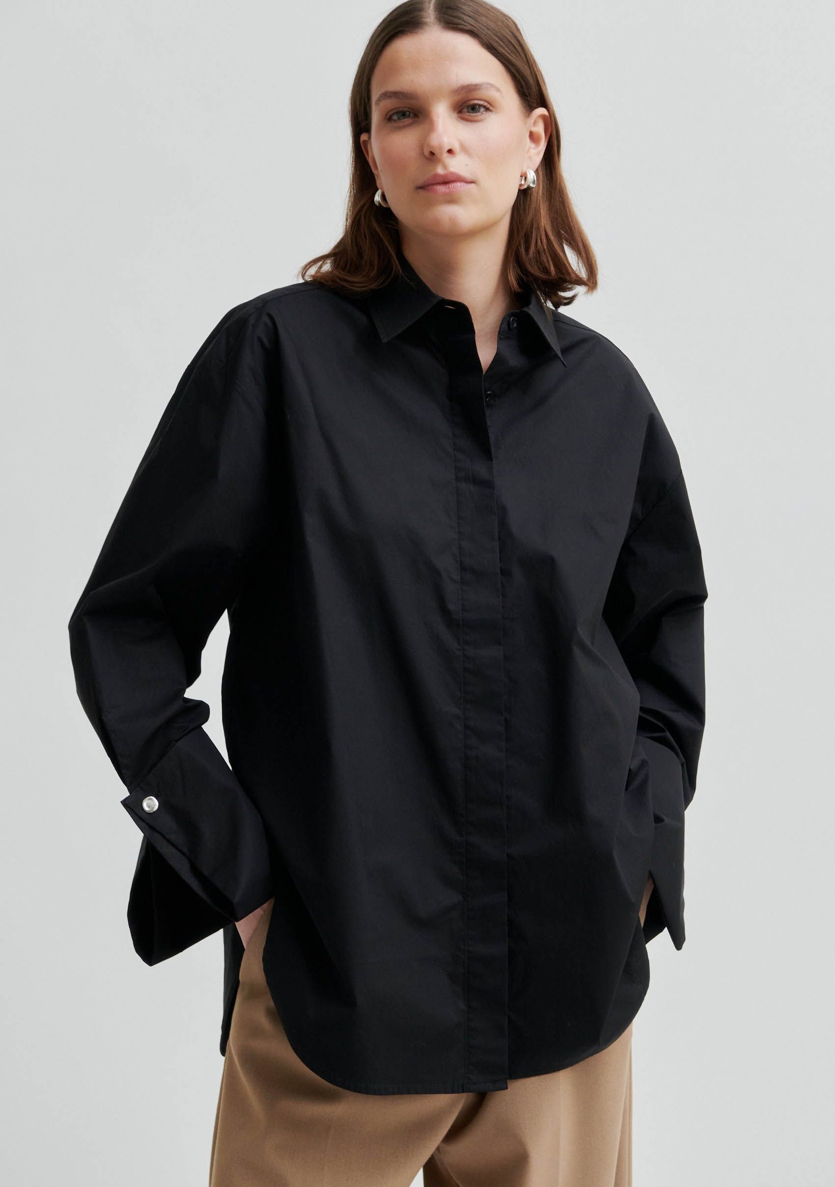 SECOND FEMALE BLOUSE
