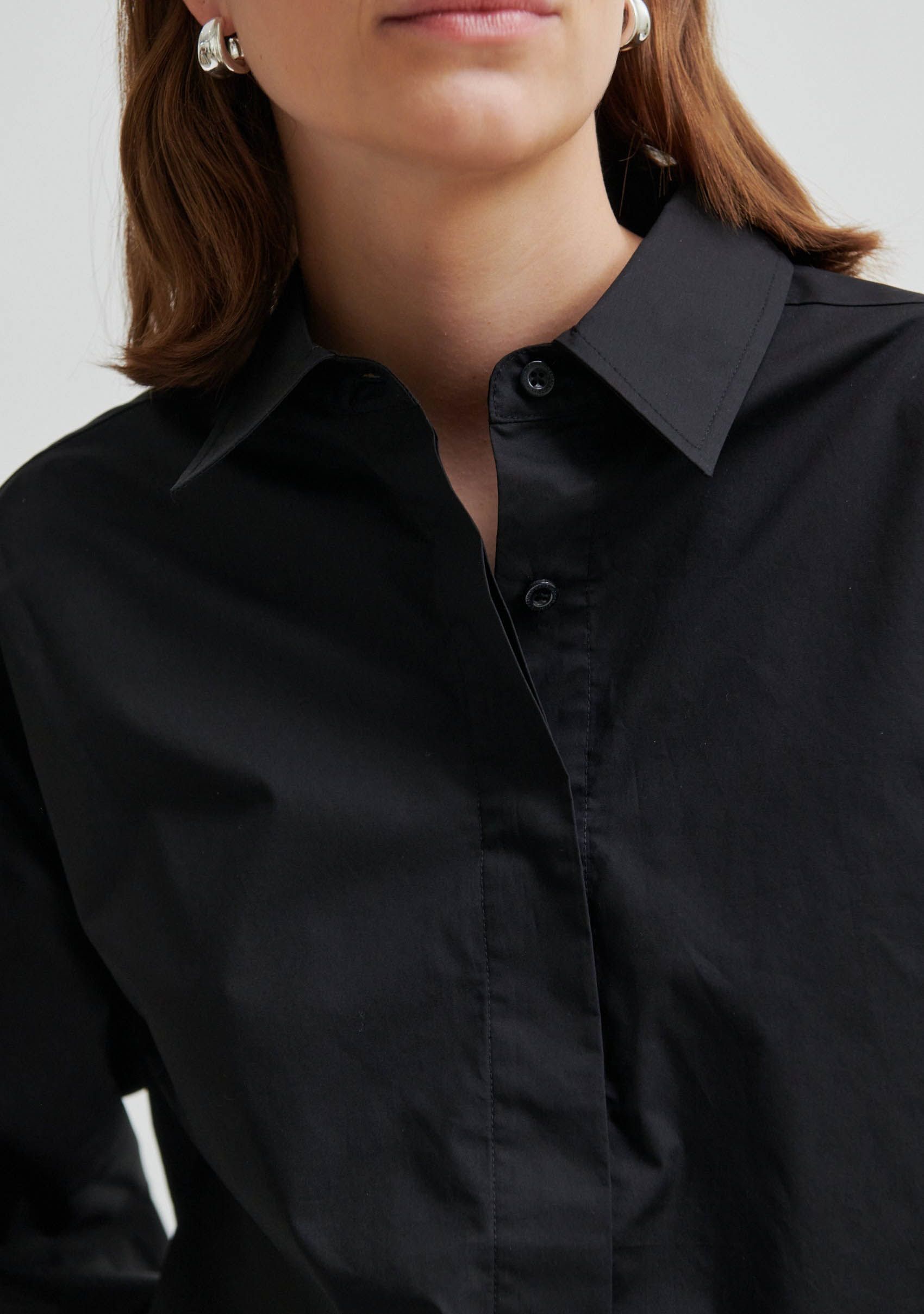 SECOND FEMALE BLOUSE