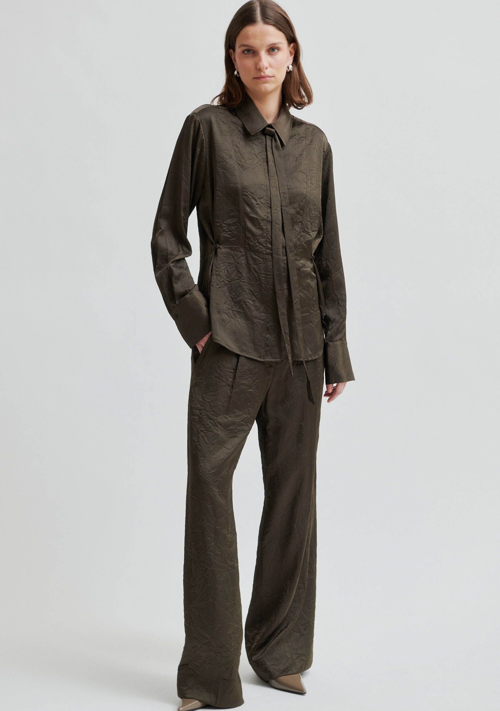 SECOND FEMALE BLOUSE SECOND FEMALE BLOUSE