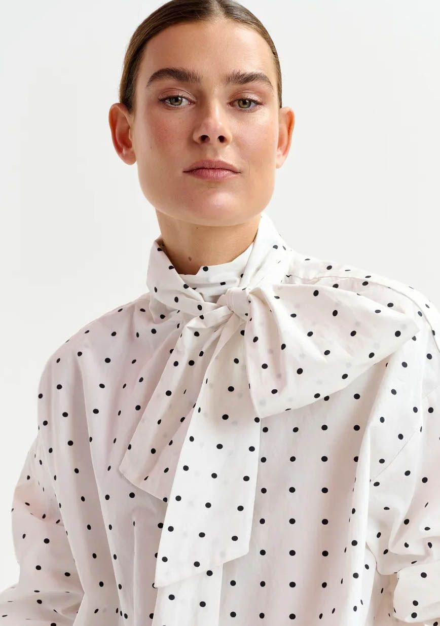 ESSENTIEL ANTWERP BLOUSE