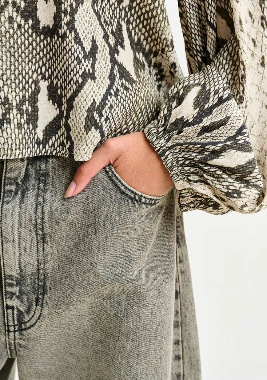 ESSENTIEL ANTWERP BLOUSE