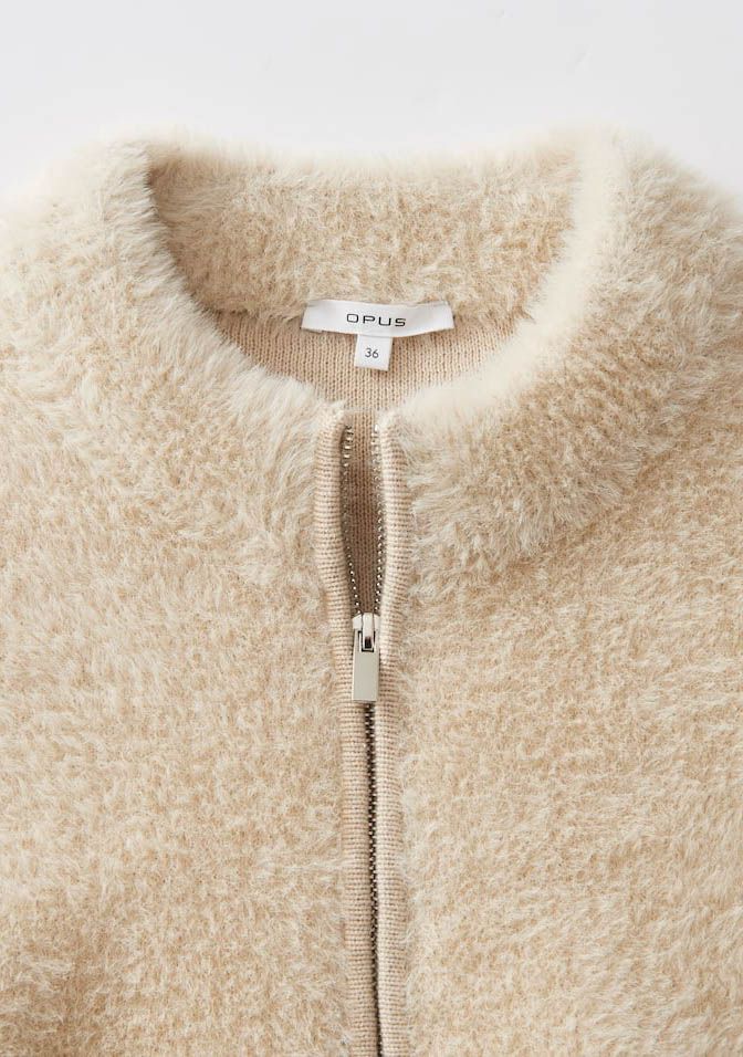 OPUS VEST
