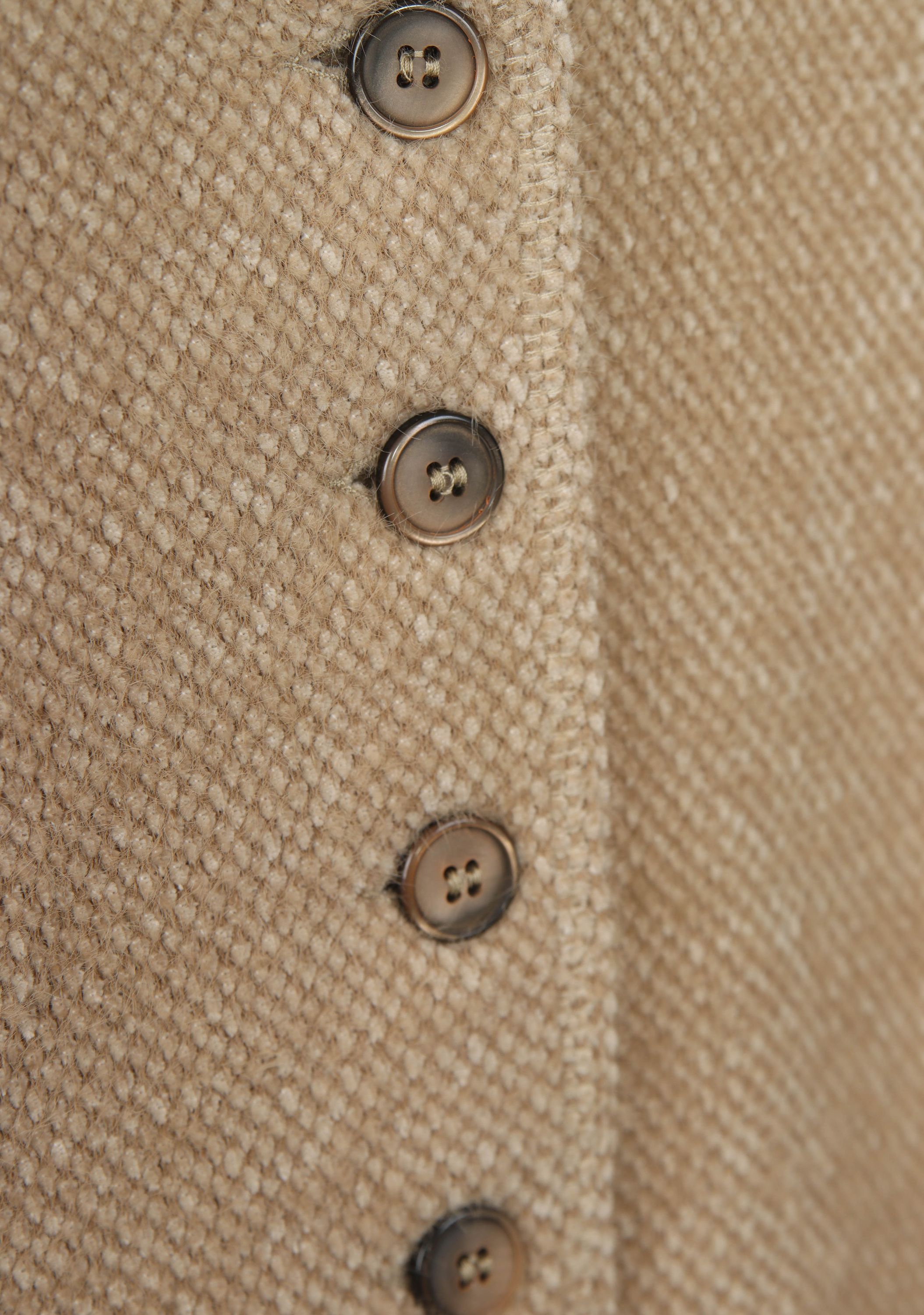 BTHREE BLAZER
