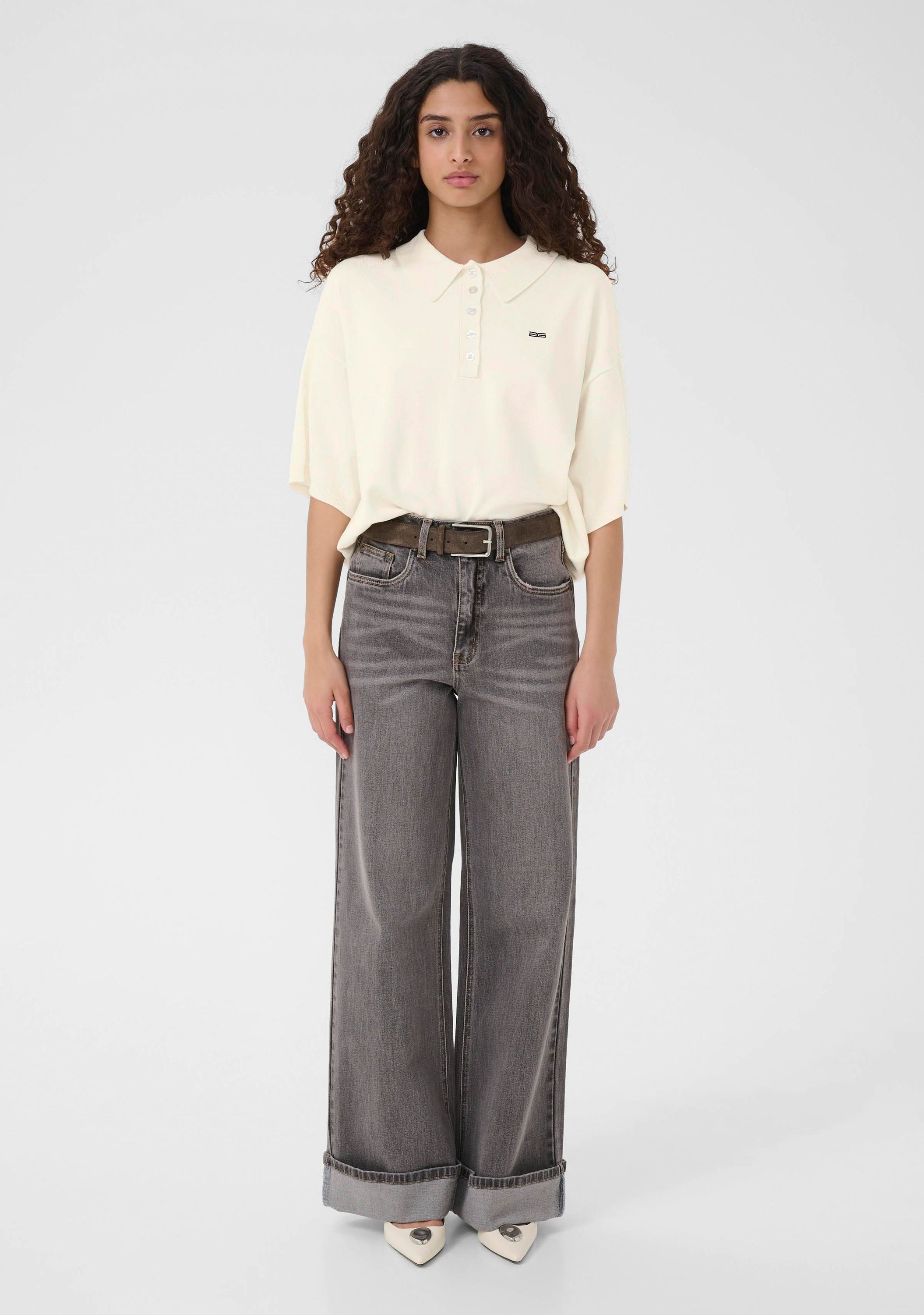 GESTUZ TRUI KORTE MOUW