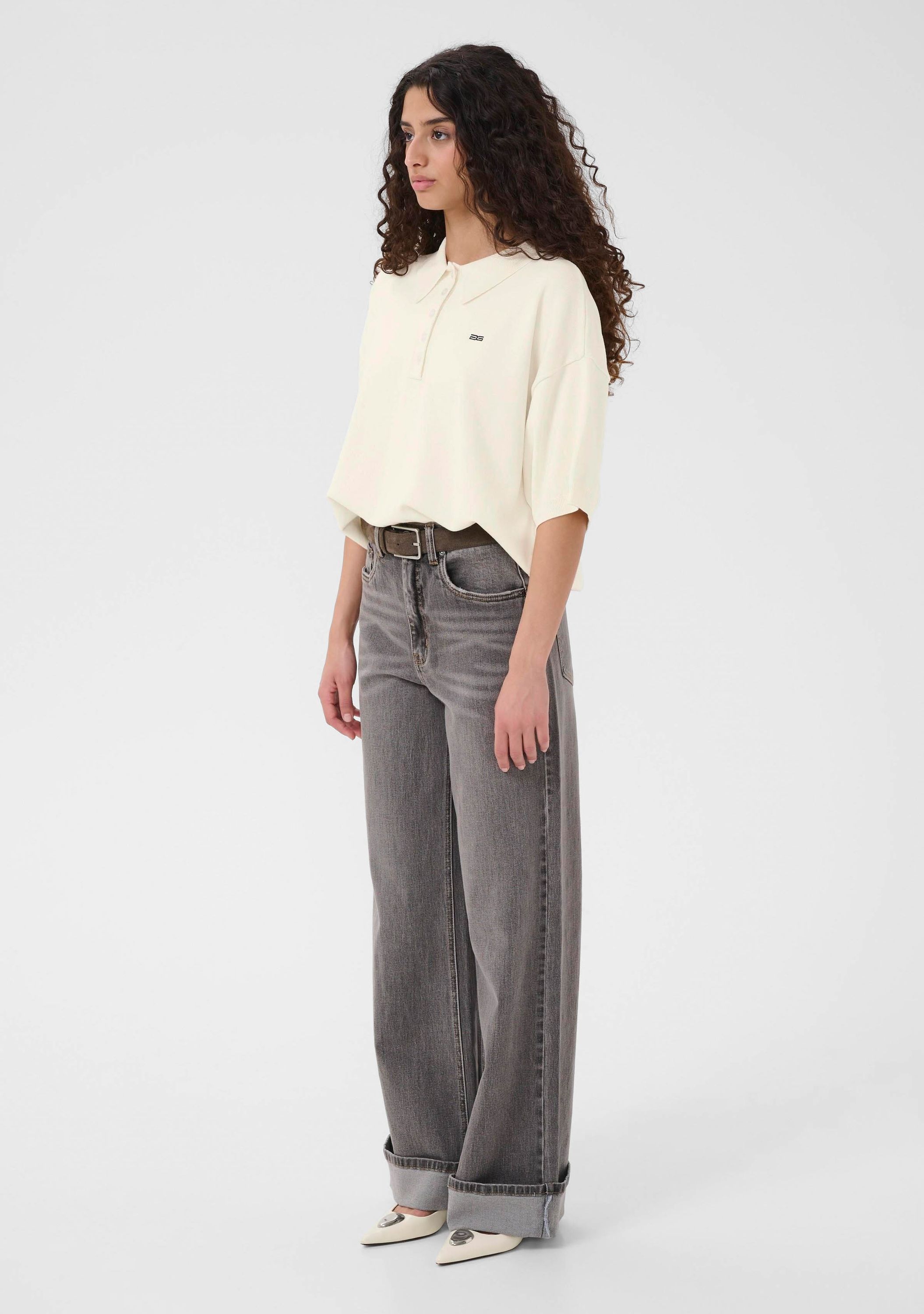 GESTUZ TRUI KORTE MOUW