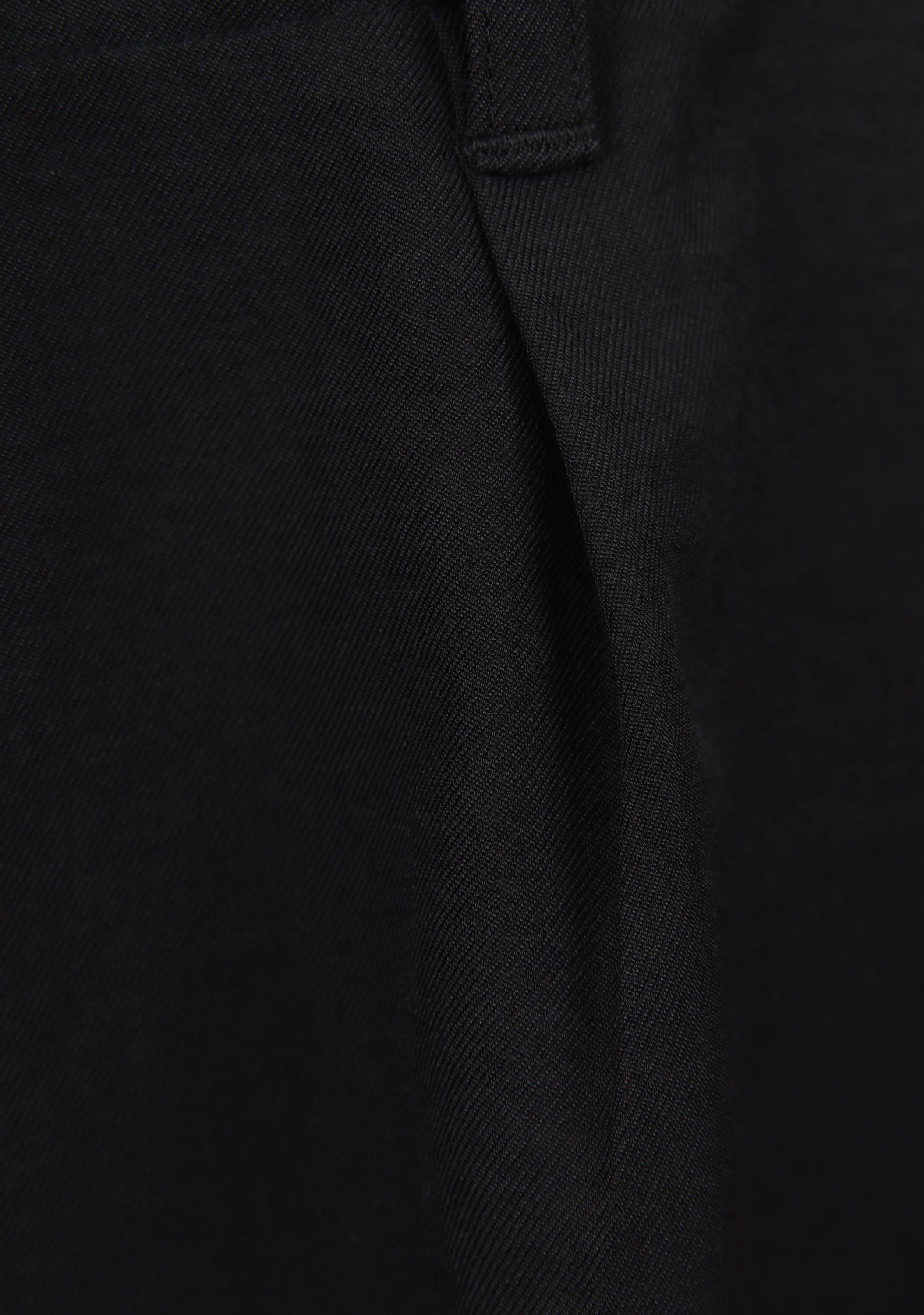 BAUM UND PFERDGARTEN CARGO