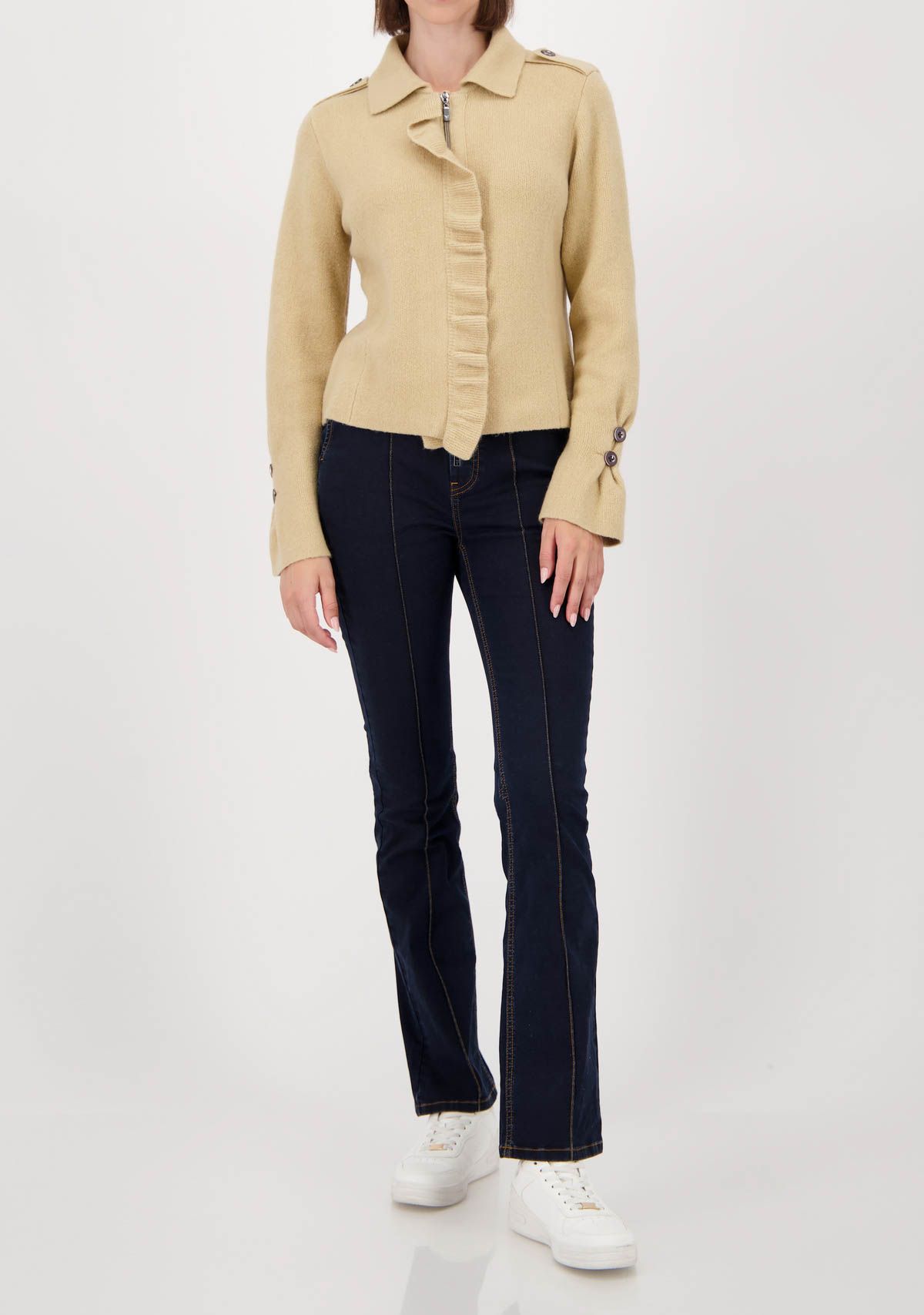 MONARI VEST