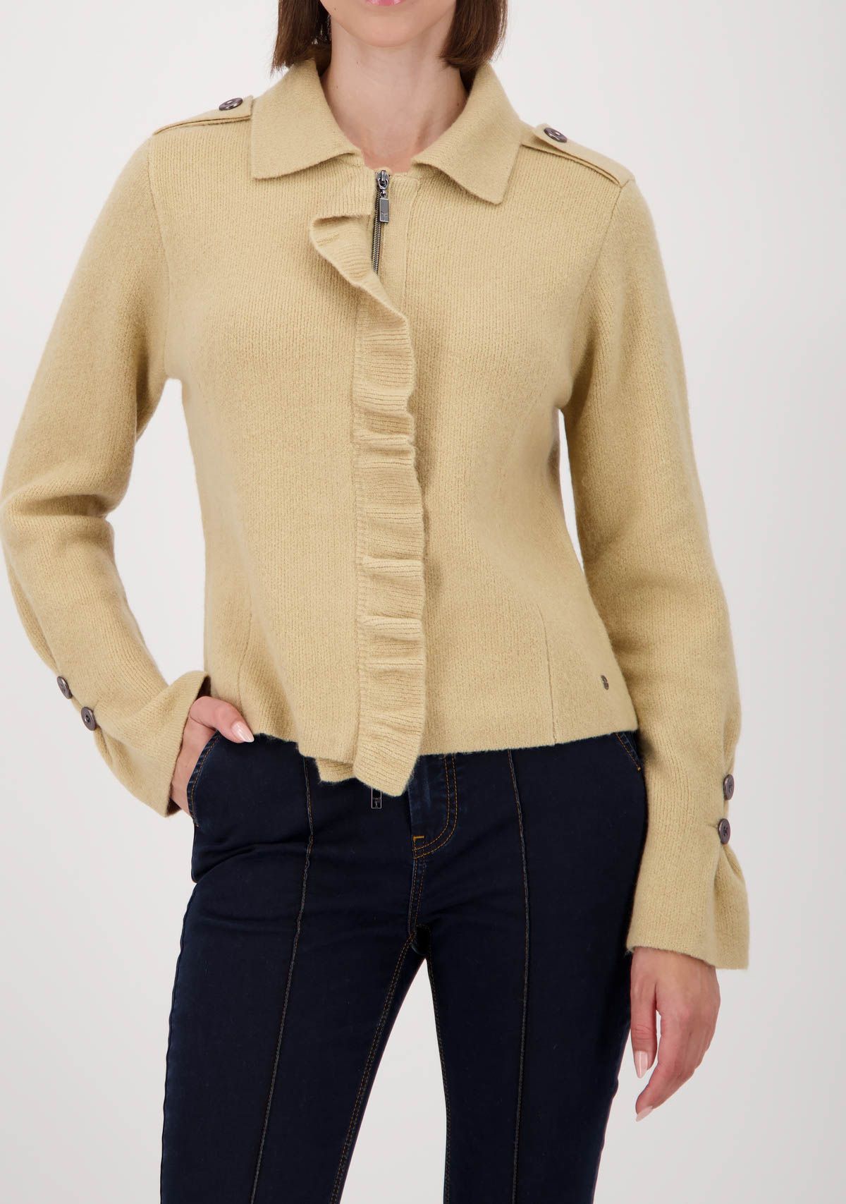MONARI VEST
