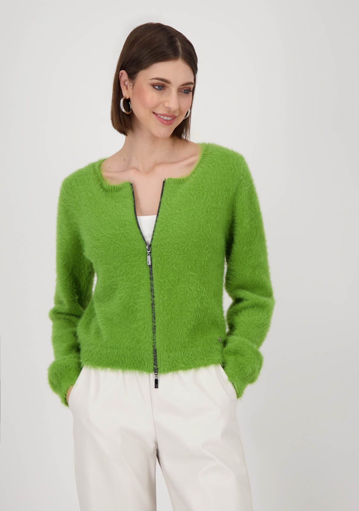 MONARI VEST