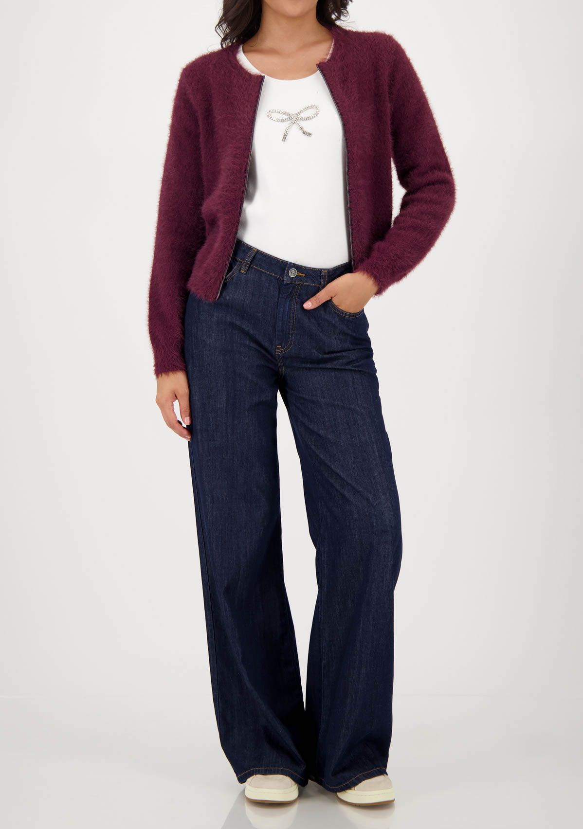 MONARI VEST