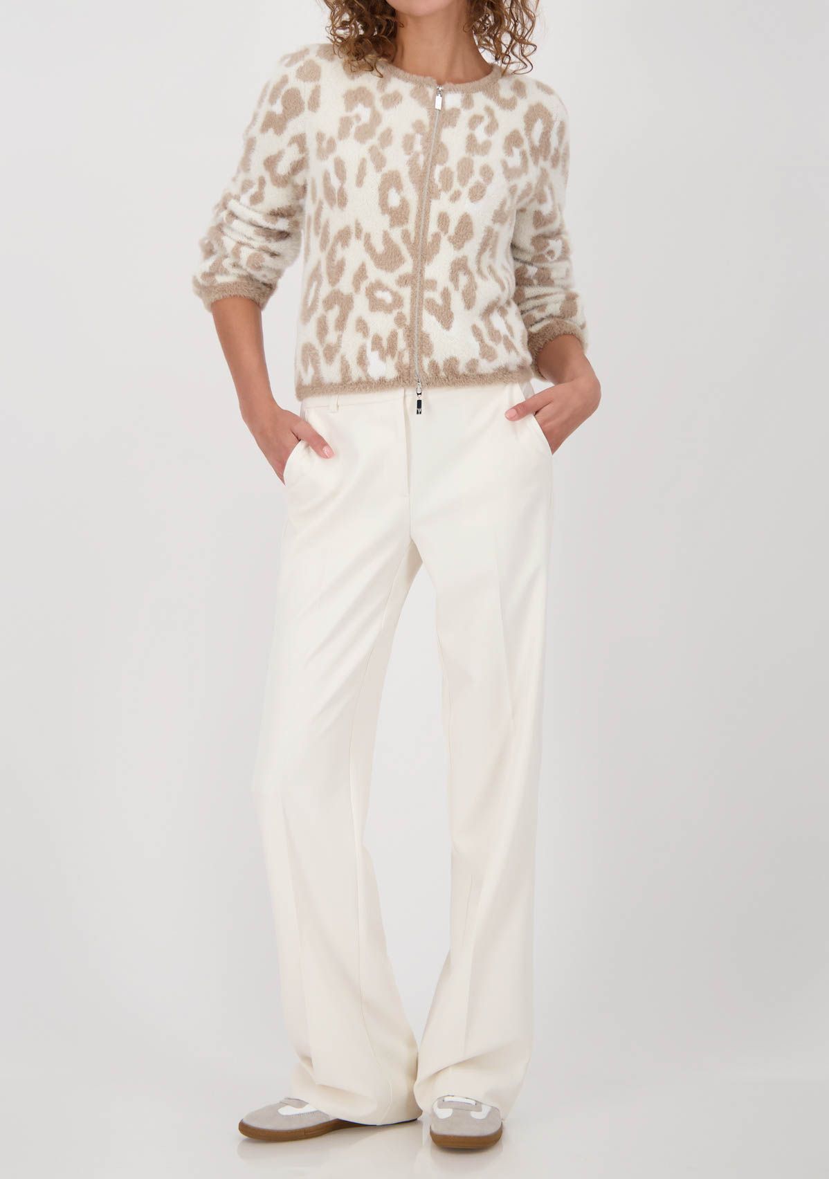 MONARI VEST